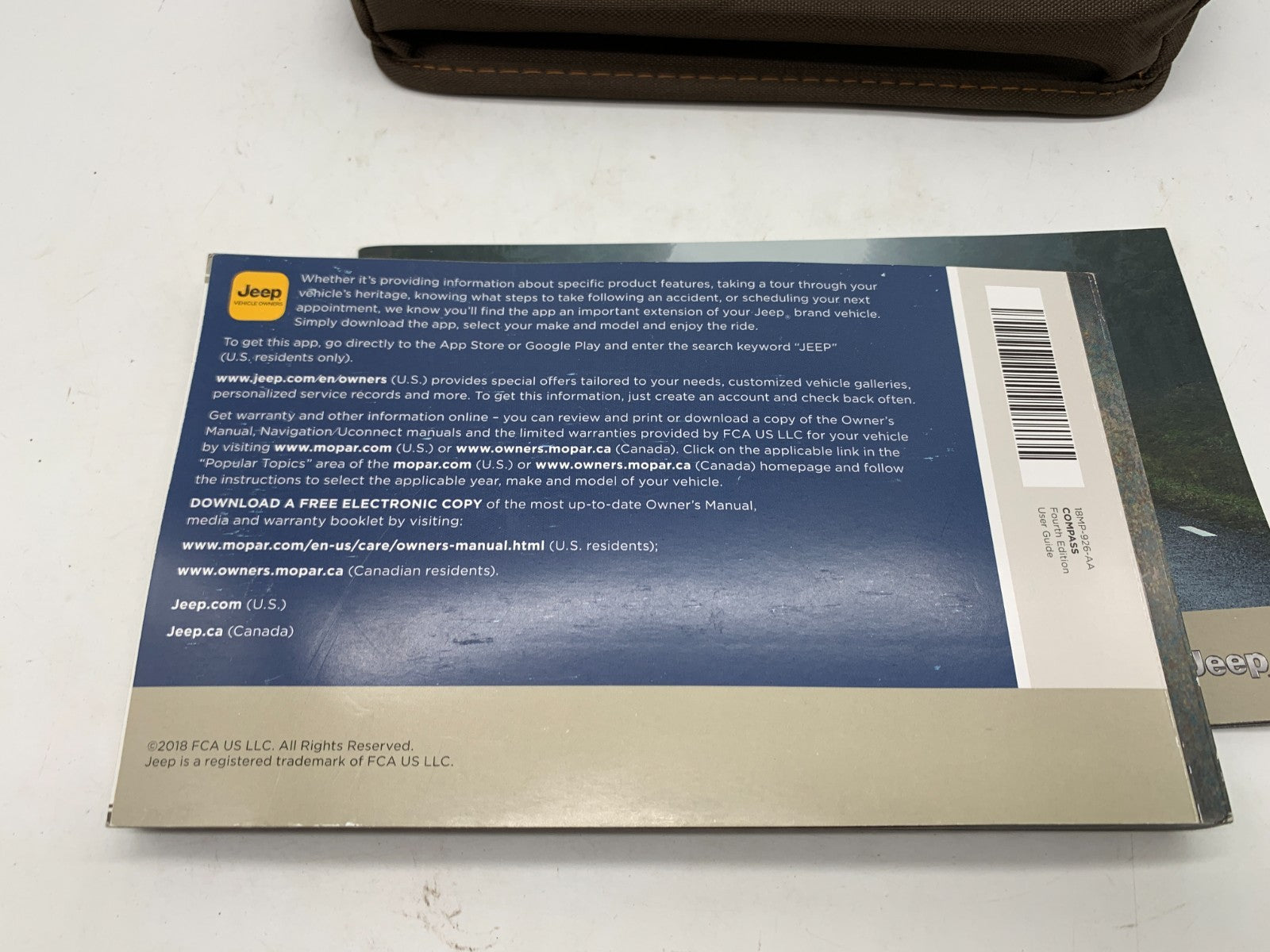 2018 Jeep Compass Owners Manual Set with Case OEM D01B37015