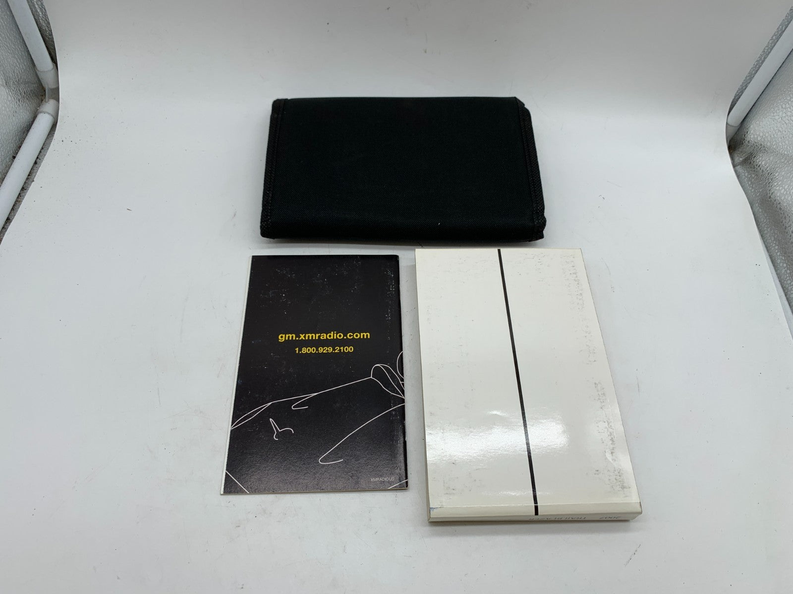 2007 Chevrolet Trailblazer Owners Manual Set with Case OEM C02B01013