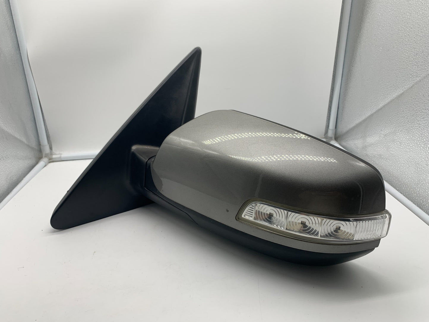 2011-2015 Kia Forte Driver Side View Power Door Mirror Silver OEM B01B52010