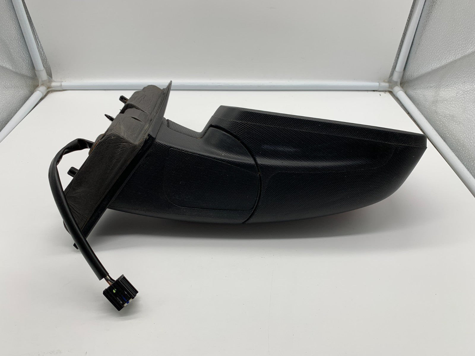 2010-2011 Chevrolet Equinox Passenger Side Power Door Mirror Red OEM C03B50011