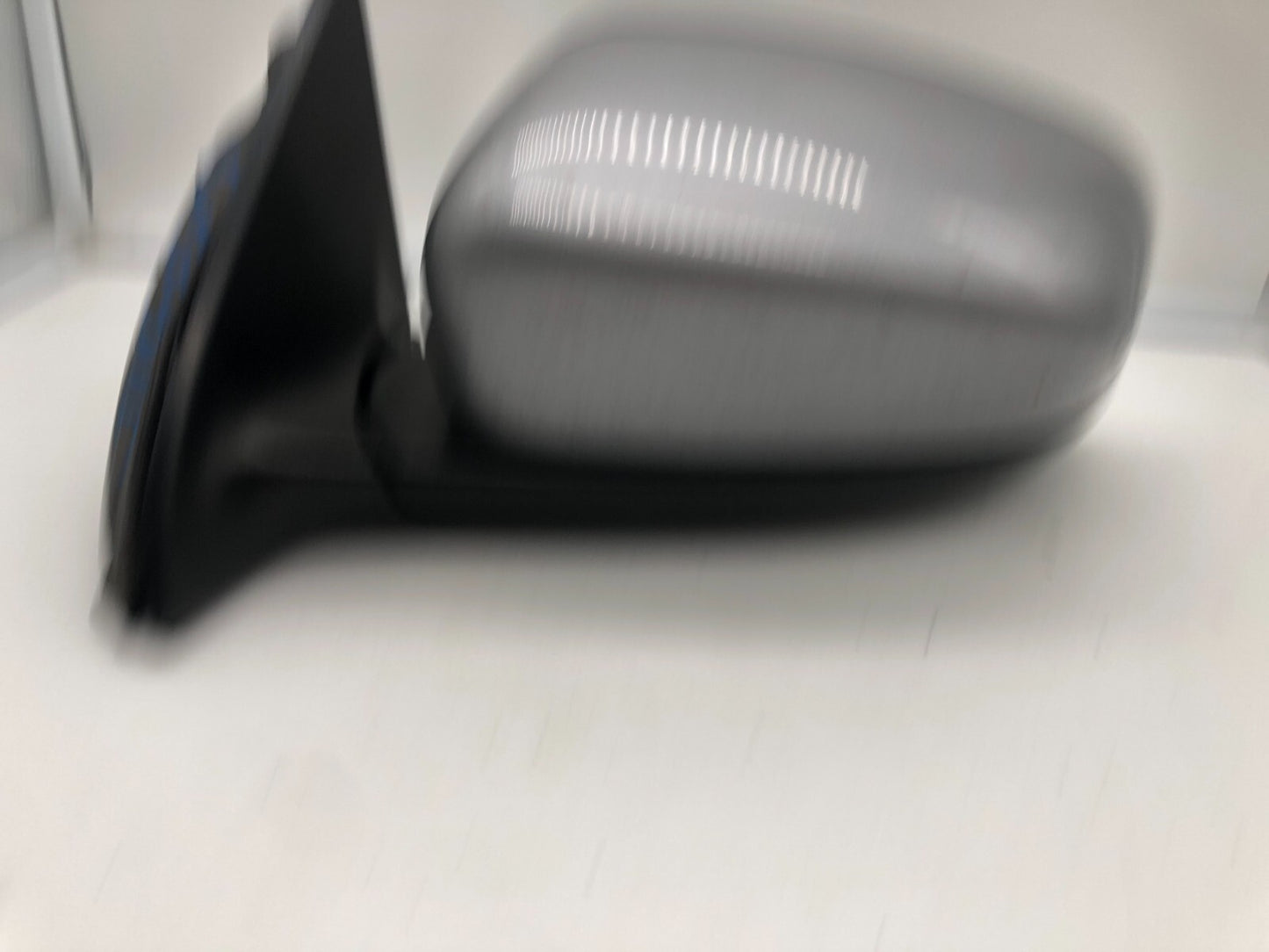 2014-2021 Jeep Cherokee Driver Side View Power Door Mirror Silver OEM B04B44055