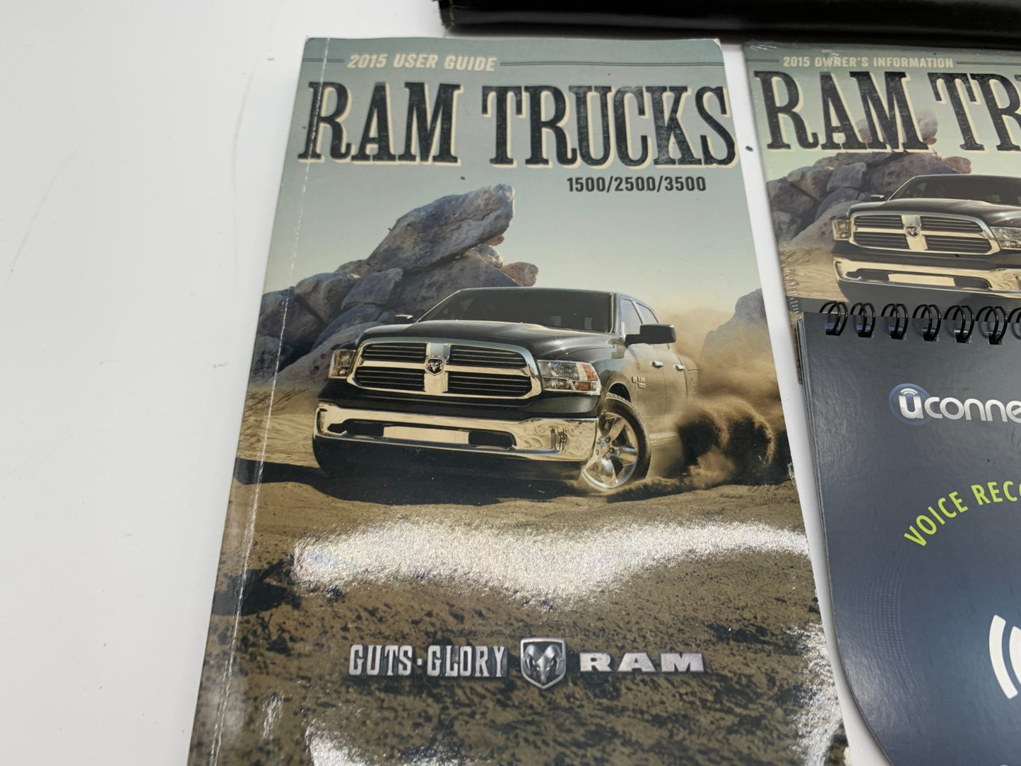 2015 Ram 1500 Owners Manual Users Guide Set with Case OEM B01B04047