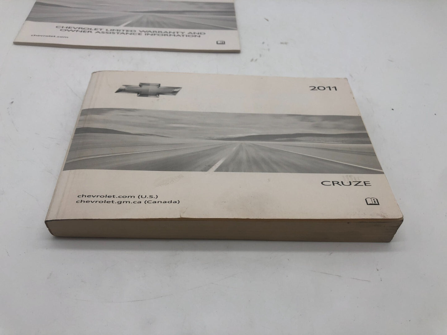 2011 Chevrolet Cruze Owners Manual Set OEM A03B35049