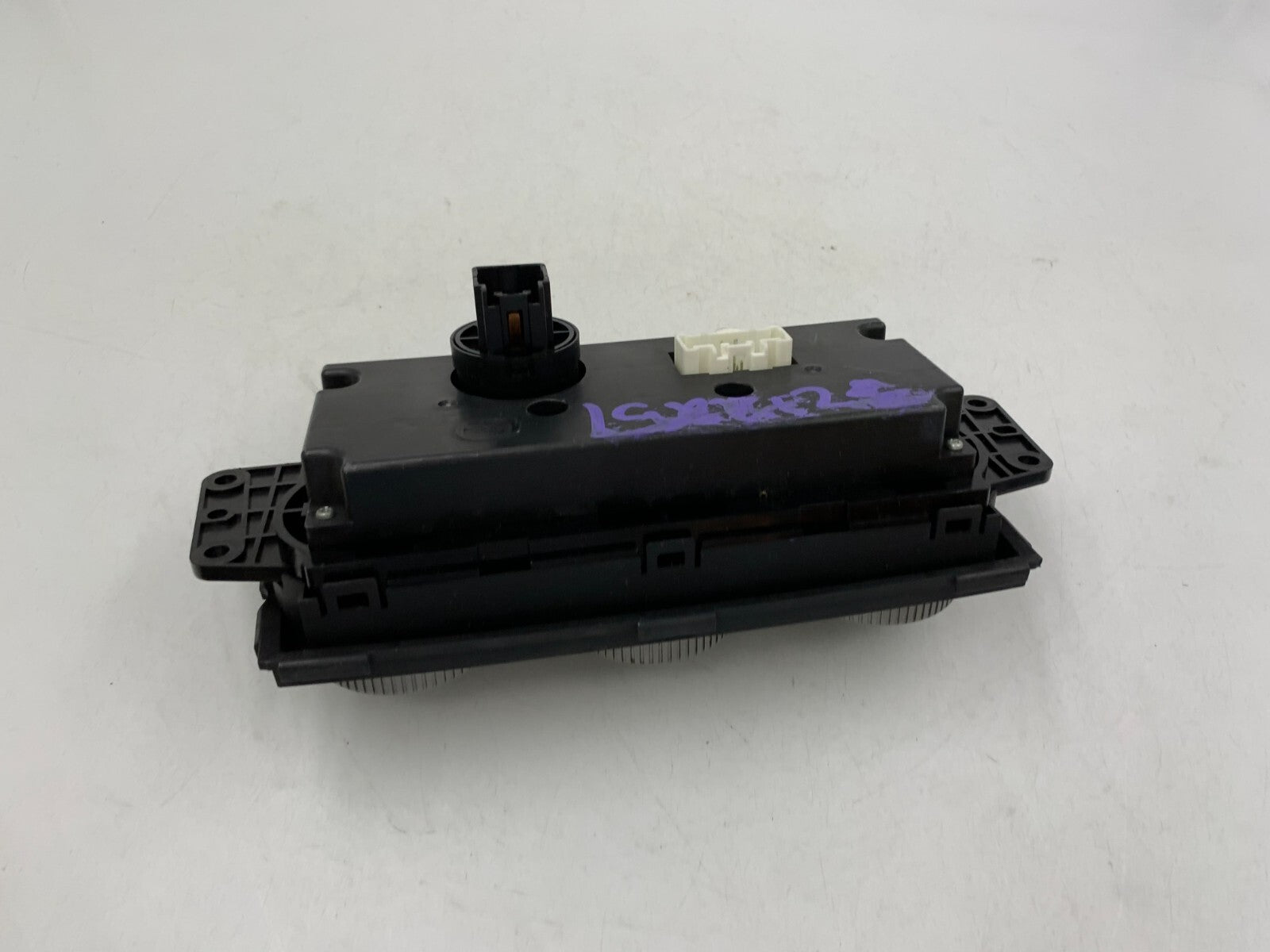 2009-2013 Mazda 6 AC Heater Climate Control Unit OEM C02B03044