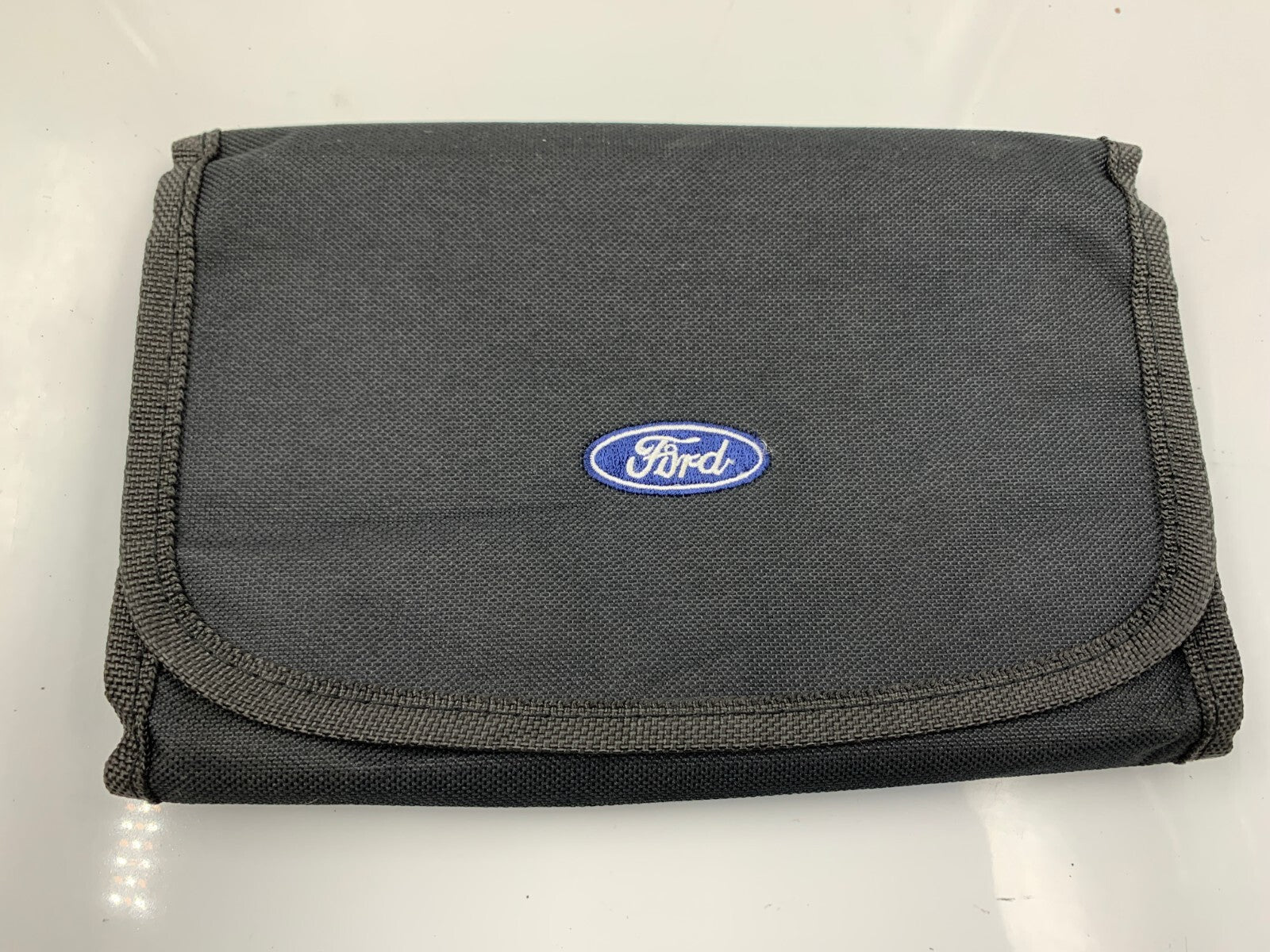 2011 Ford E-Series ESeries Owners Manual Set with Case OEM C03B14028