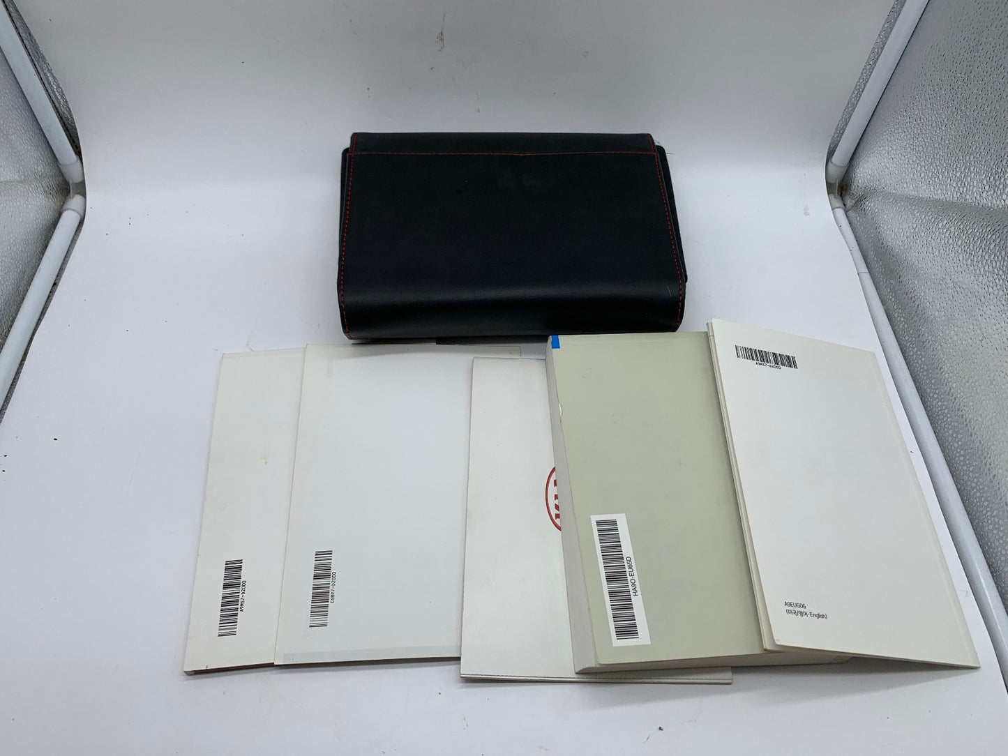 2017 Kia Sedona Owners Manual Set with Case OEM D03B13001