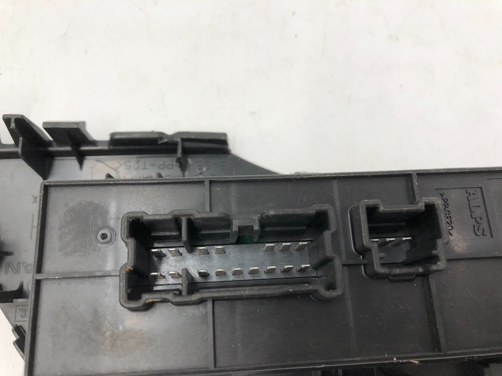 2013-2018 Nissan Altima Master Power Window Switch OEM A04B42036