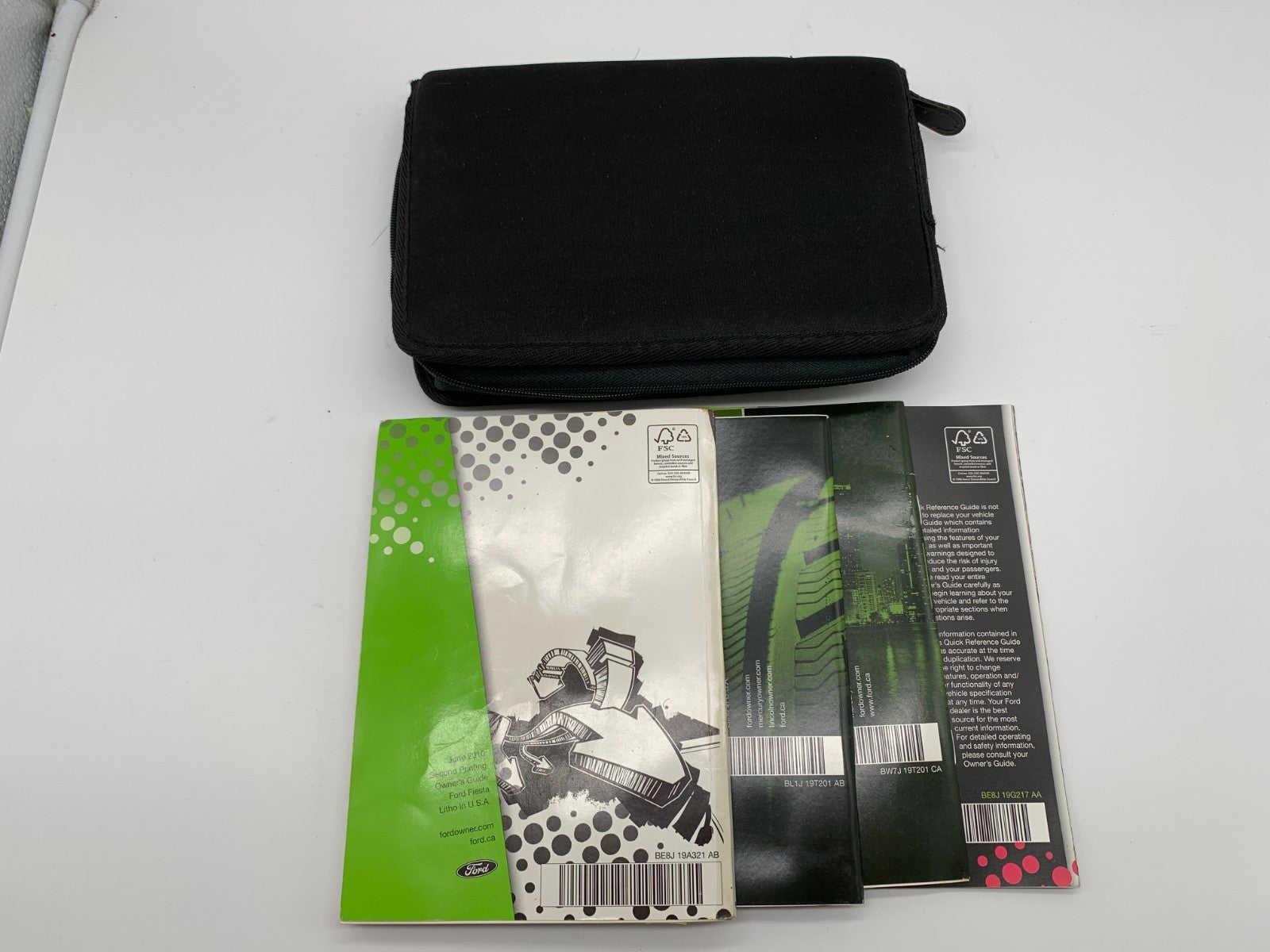 2011 Ford Fiesta Owners Manual Set with Case OEM C03B21053