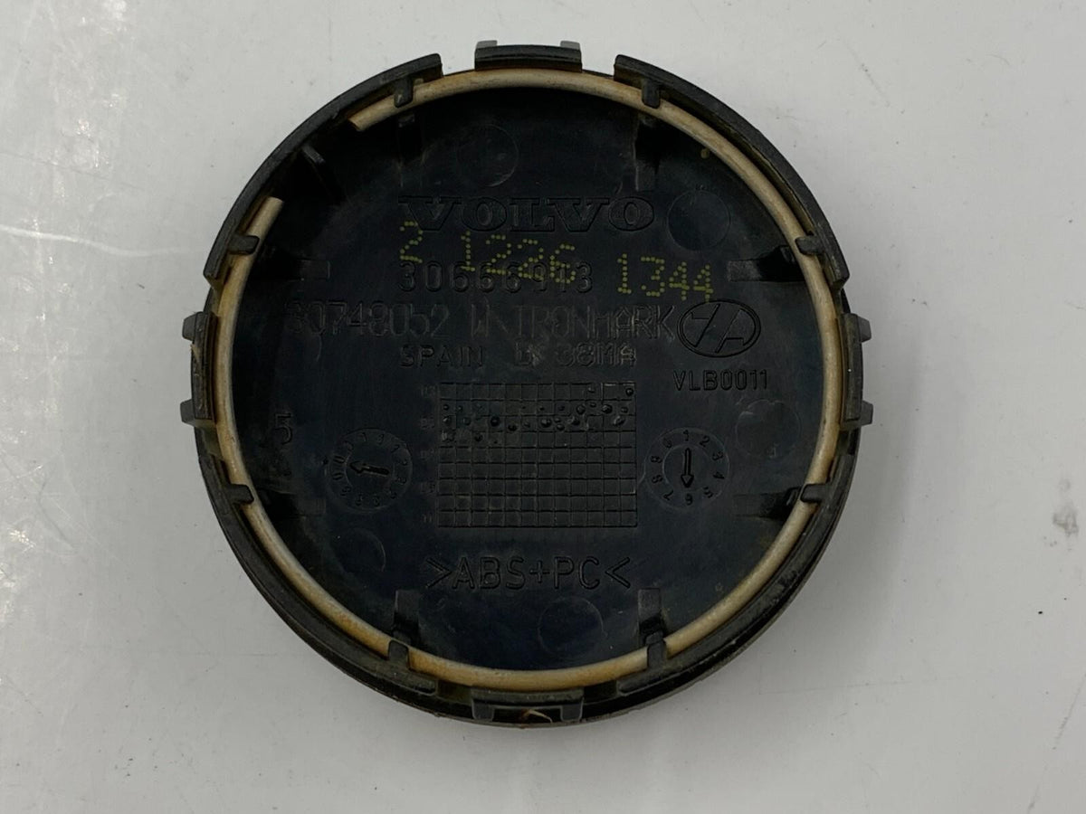 Volvo Rim Wheel Center Cap Black OEM D01B53085