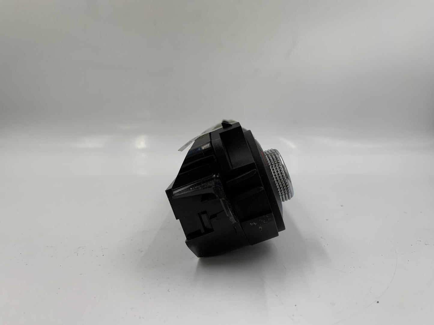 2015-2016 Ford Escape AC Heater Climate Control Unit OEM D01B59007