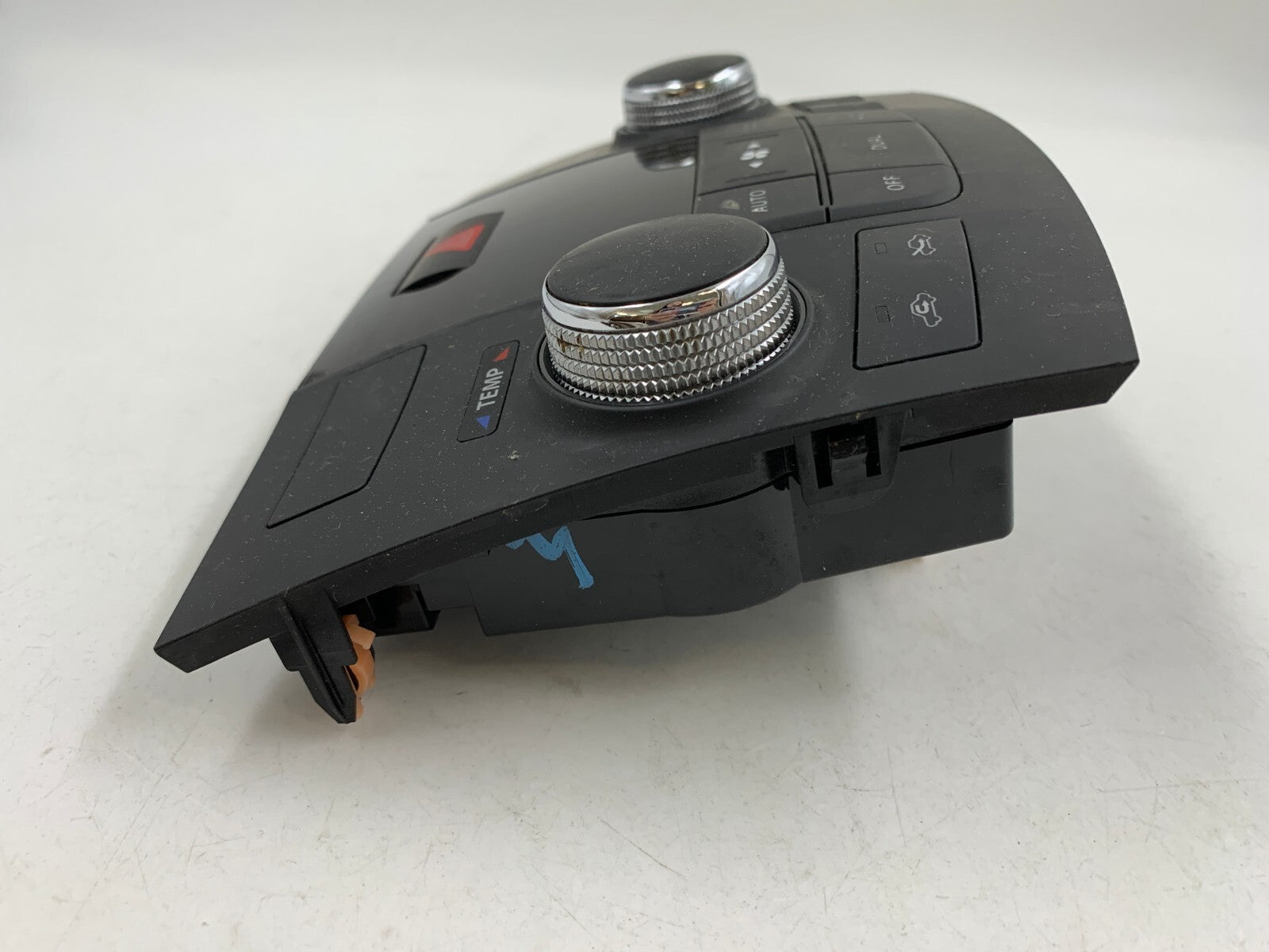 2010-2013 Suzuki Kizashi AC Heater Climate Control Unit OEM E03B41028