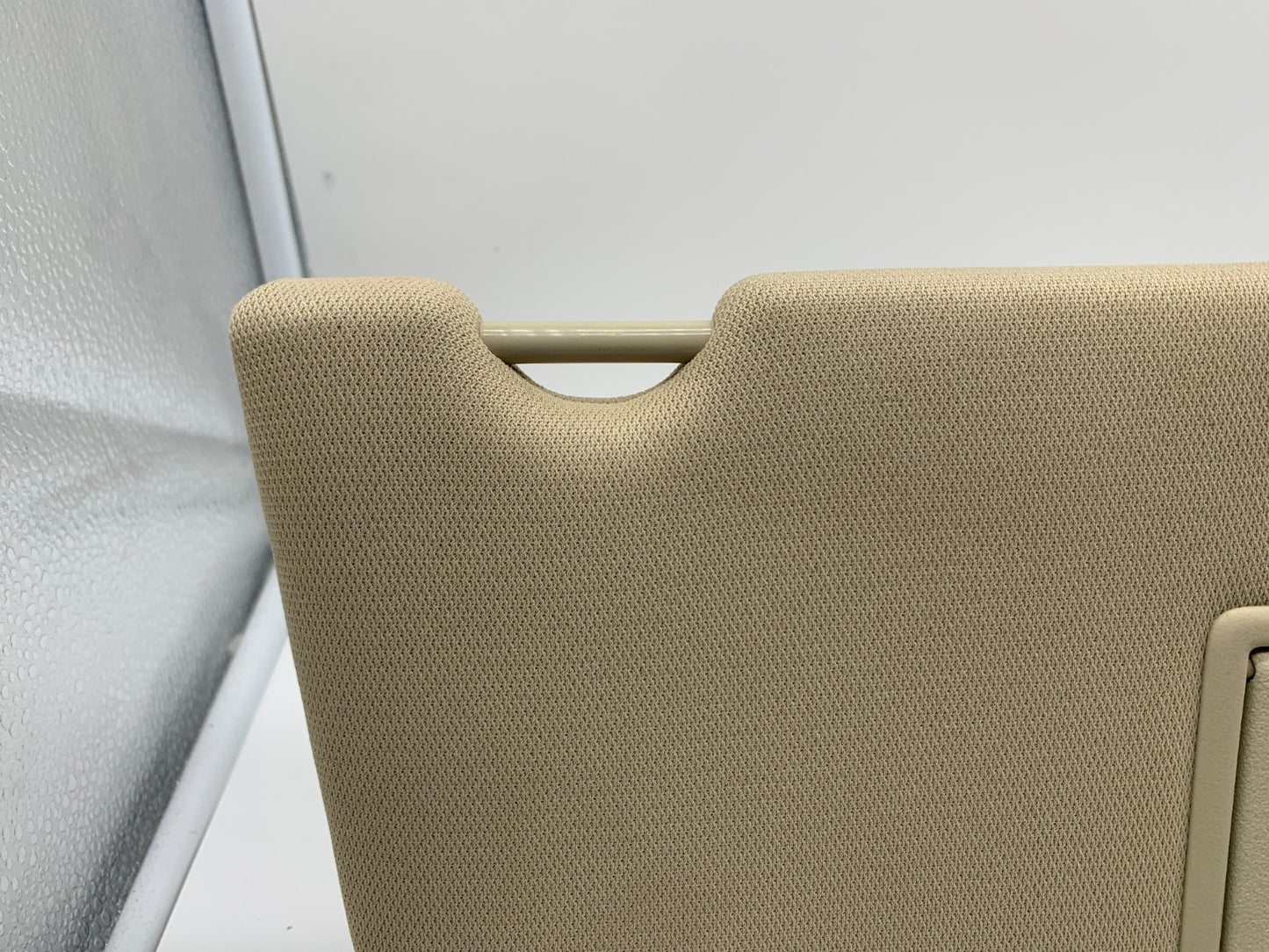 2013-2019 Ford Taurus Passenger Sun Visor Tan Illuminated OEM A04B10013