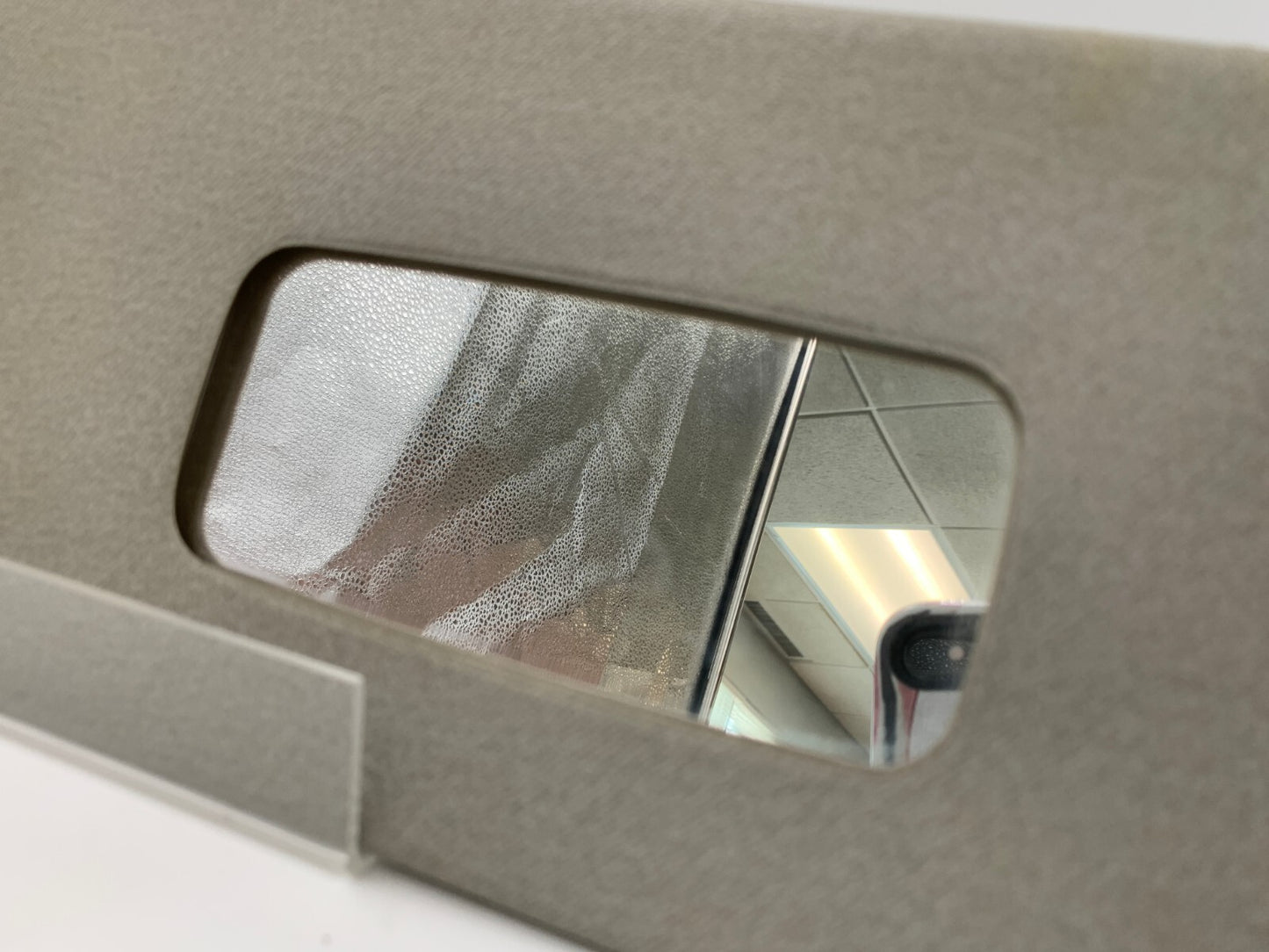 2006-2011 Chevrolet Aveo Passenger Sun Visor Gray OEM E03B56030