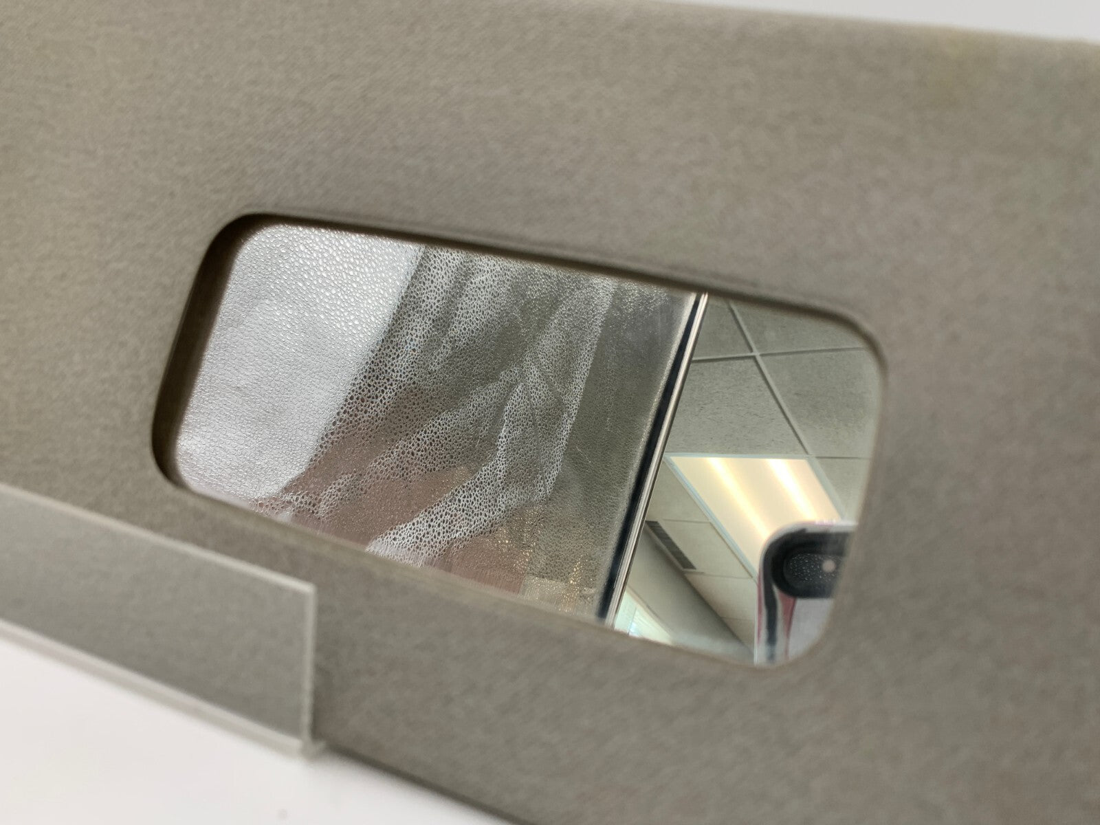 2006-2011 Chevrolet Aveo Passenger Sun Visor Gray OEM E03B56030