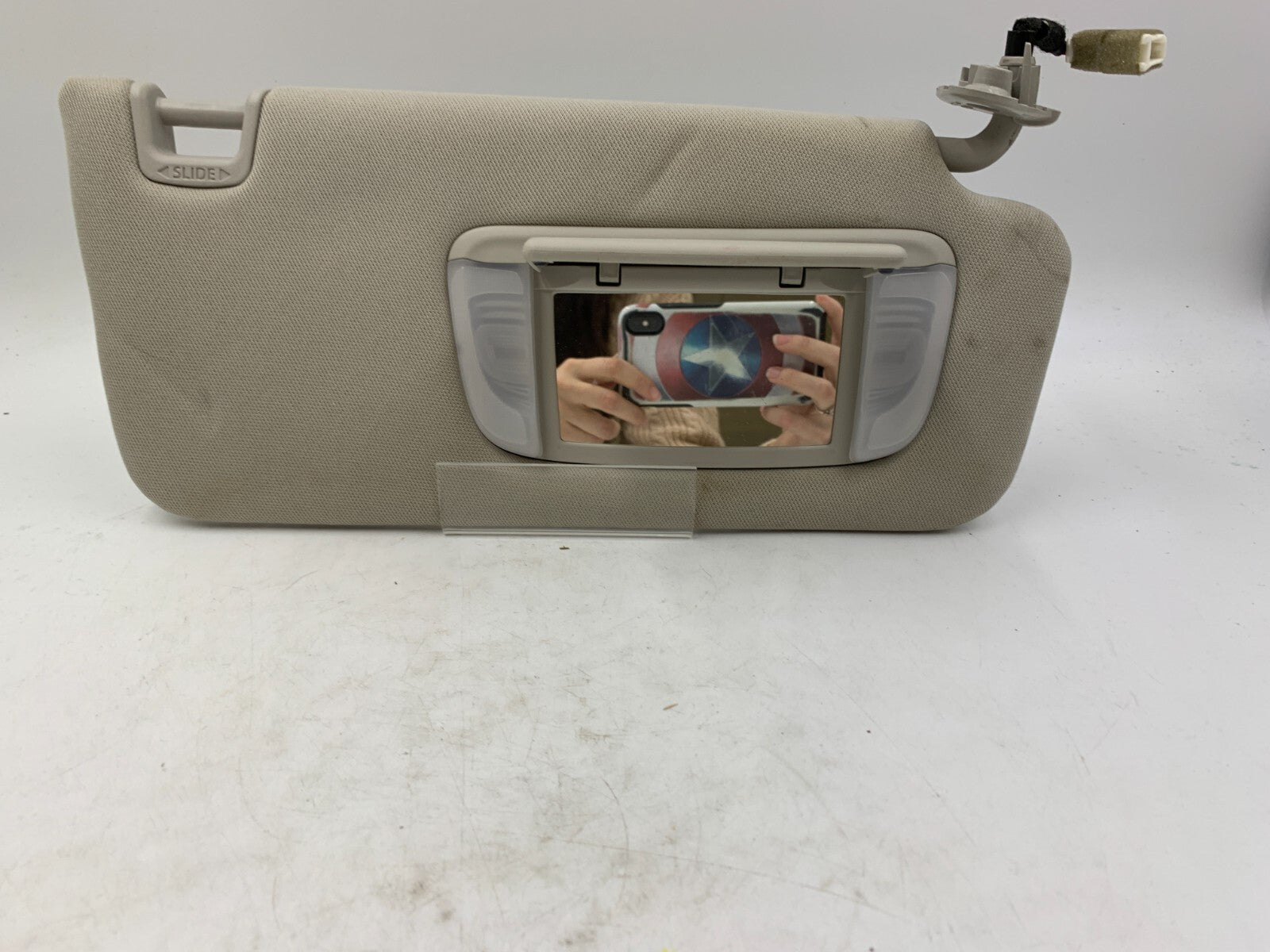 2015-2023 Subaru Legacy Passenger Sun Visor Beige Illuminated OEM B01B40046