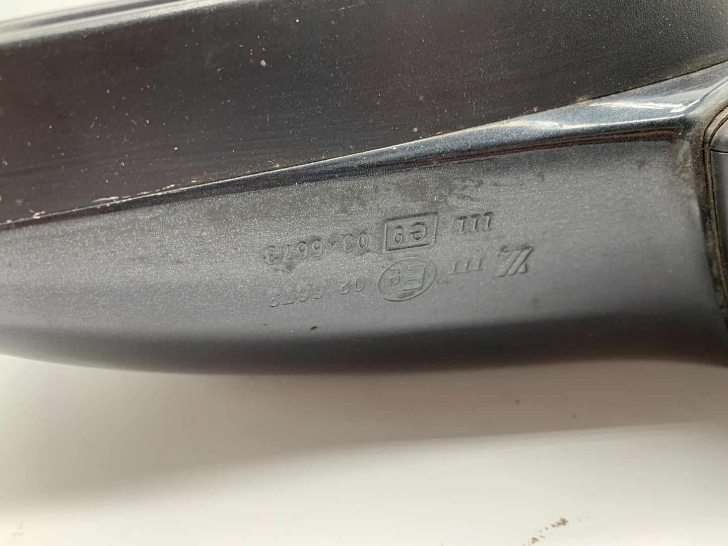 2015-2016 Chevrolet Trax Driver Side View Power Door Mirror Black OEM C04B21002