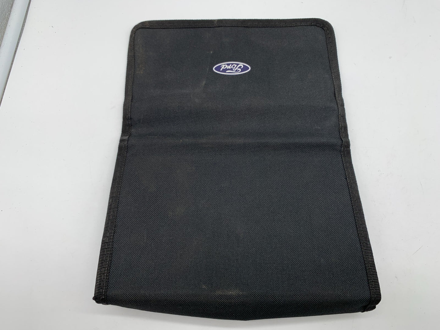 2017 Ford Super Duty Owners Manual Set with Case OEM C03B28006