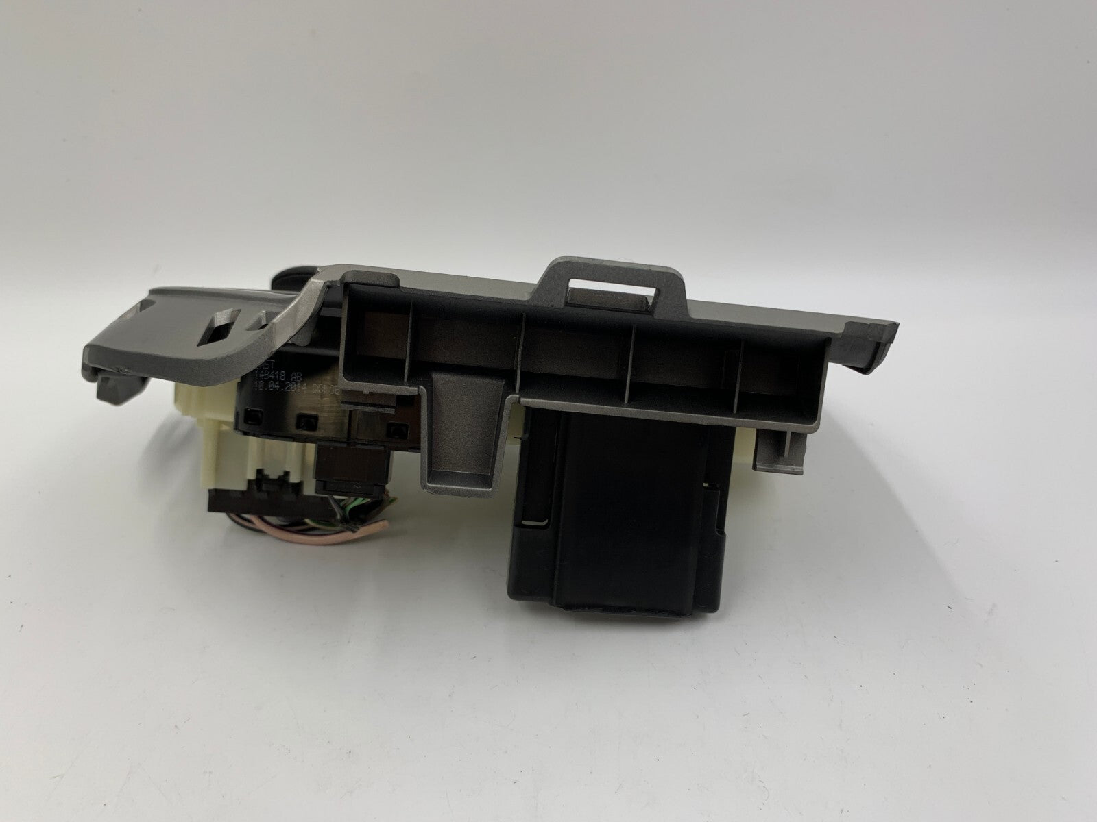 2013-2014 Ford Focus AC Heater Climate Control Unit Panel OEM D01B18070