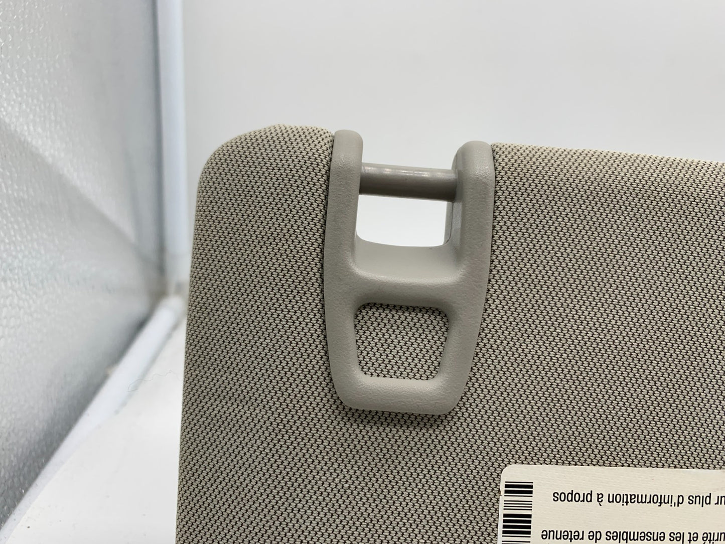 2013-2017 Cadillac XTS Driver Sun Visor Illuminated Gray OEM B01B11003