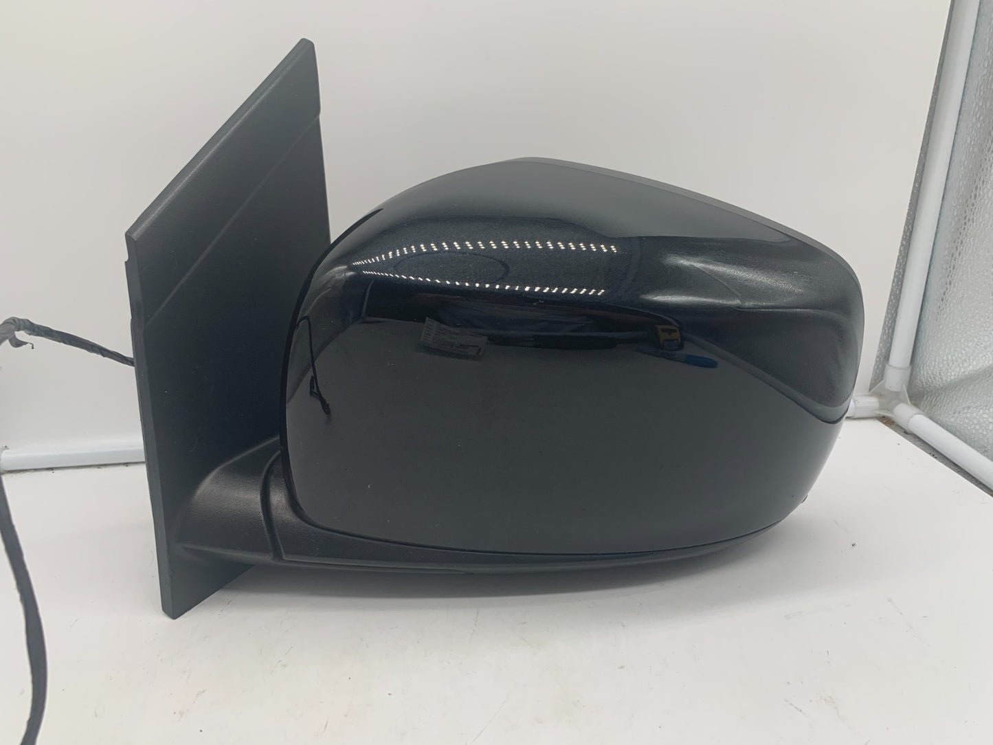 2011-2016 Chrysler Town & Country Driver Power Door Mirror Black OEM C02B17090