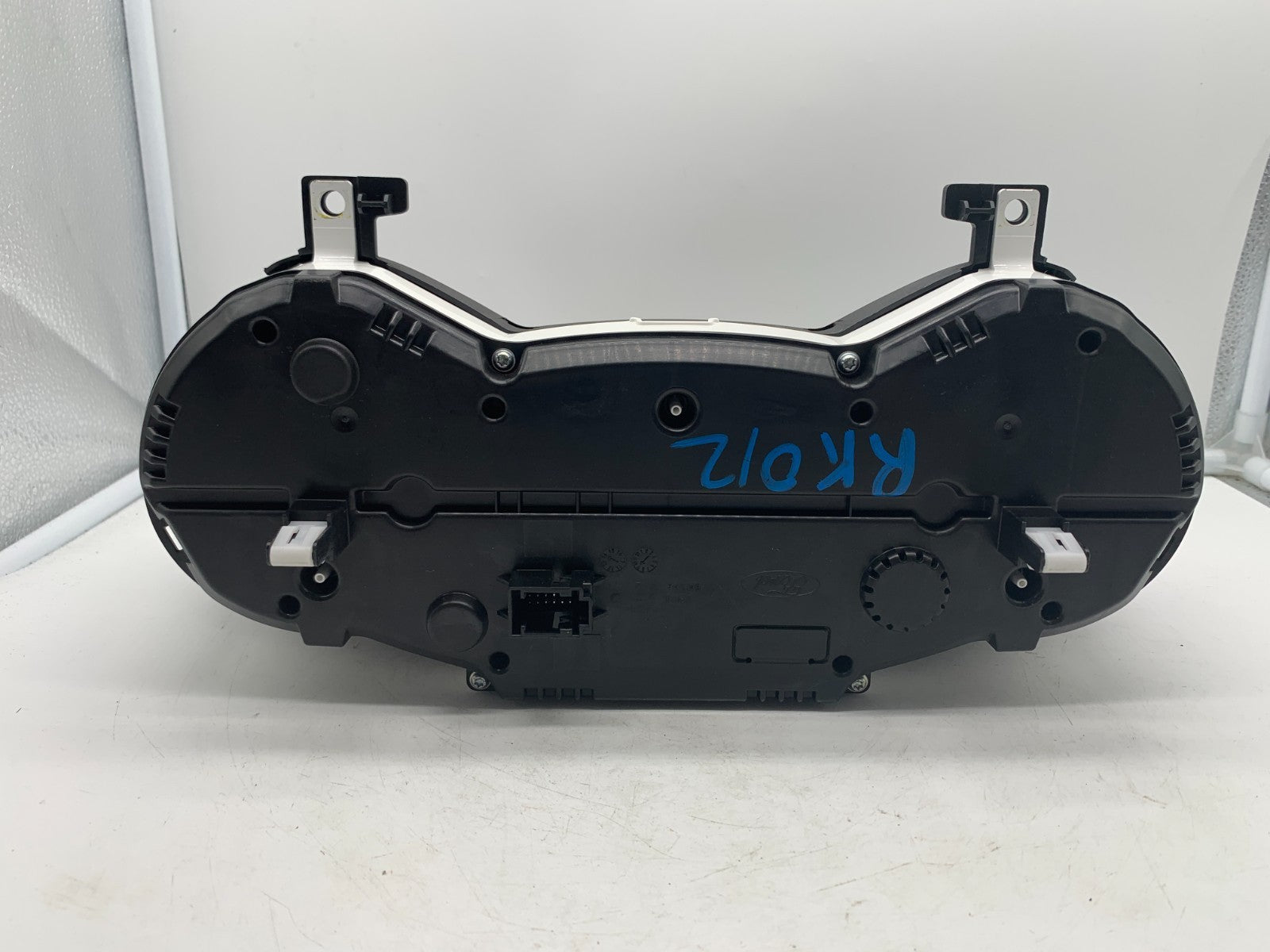 2014-2015 Ford Edge Speedometer Instrument Cluster 23,631 Miles OEM A04B36001