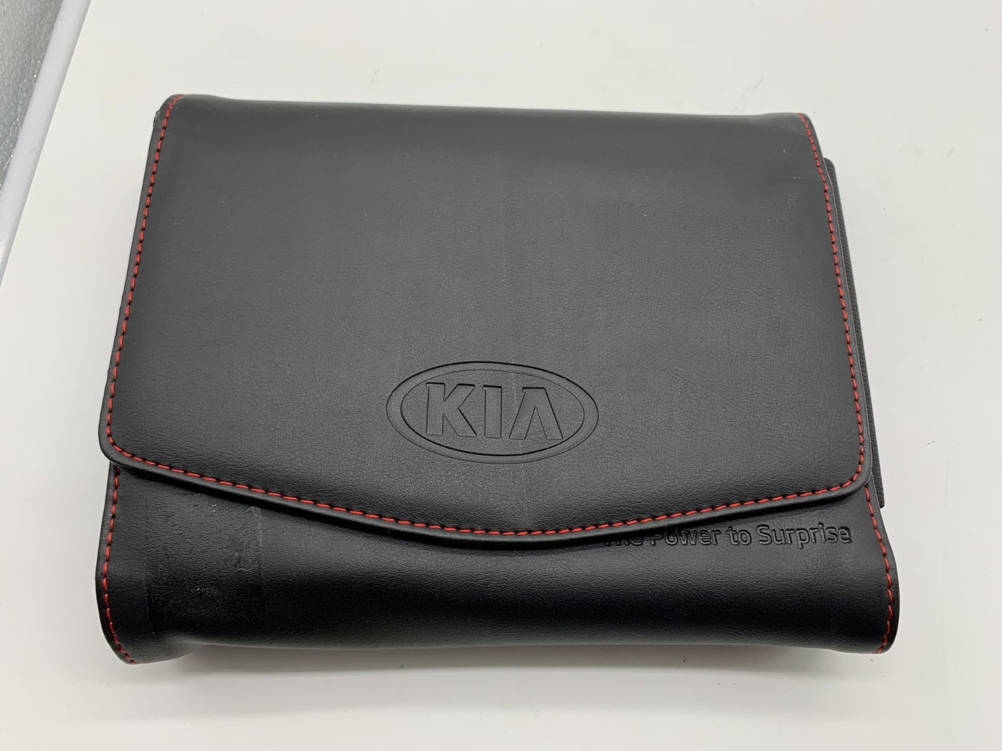 2017 Kia Sorento Owners Manual Set with Case OEM C01B47007