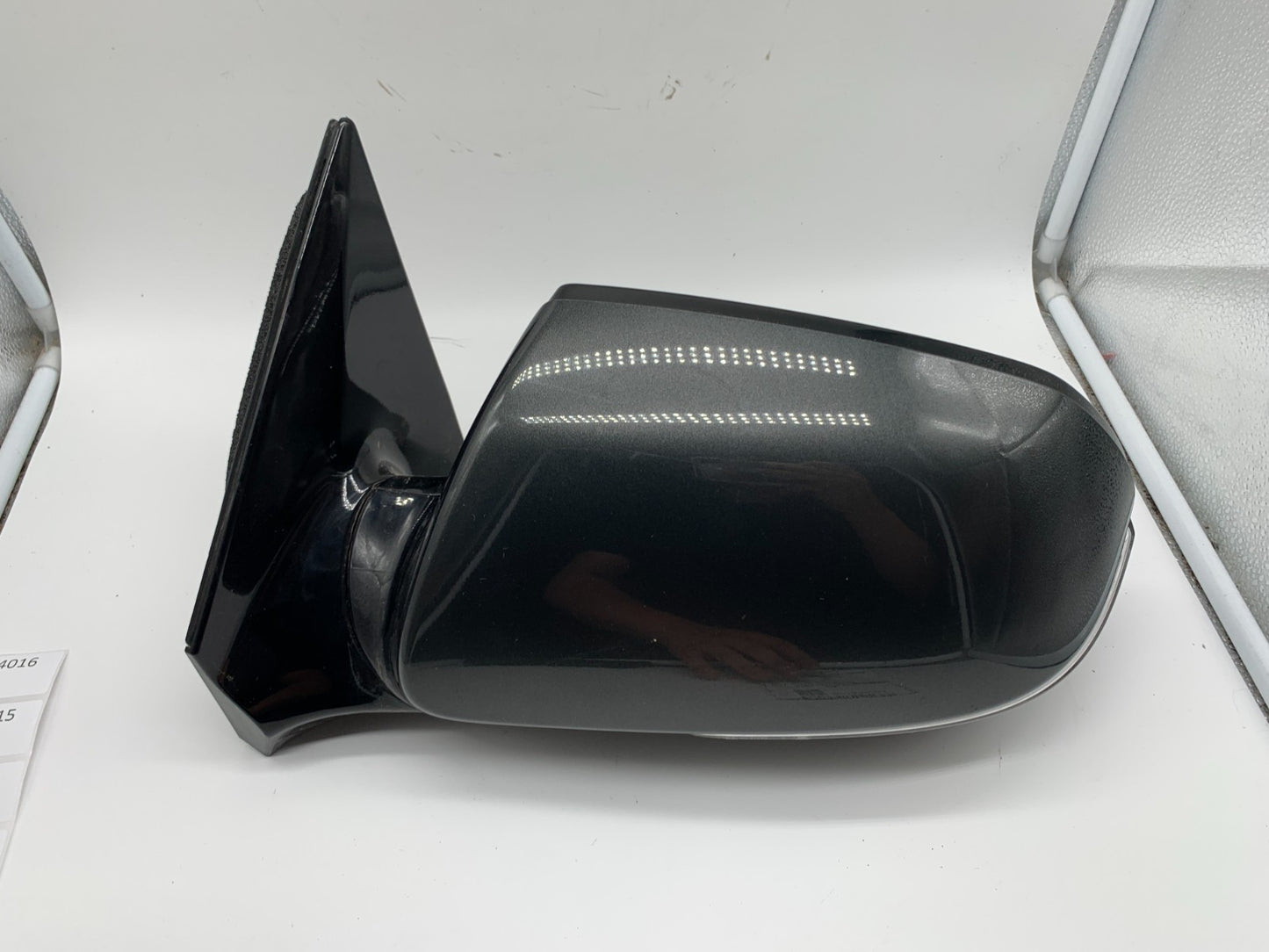 2013-2016 Hyundai Santa Fe Driver Side View Power Door Mirror Gray OEM B03B54004