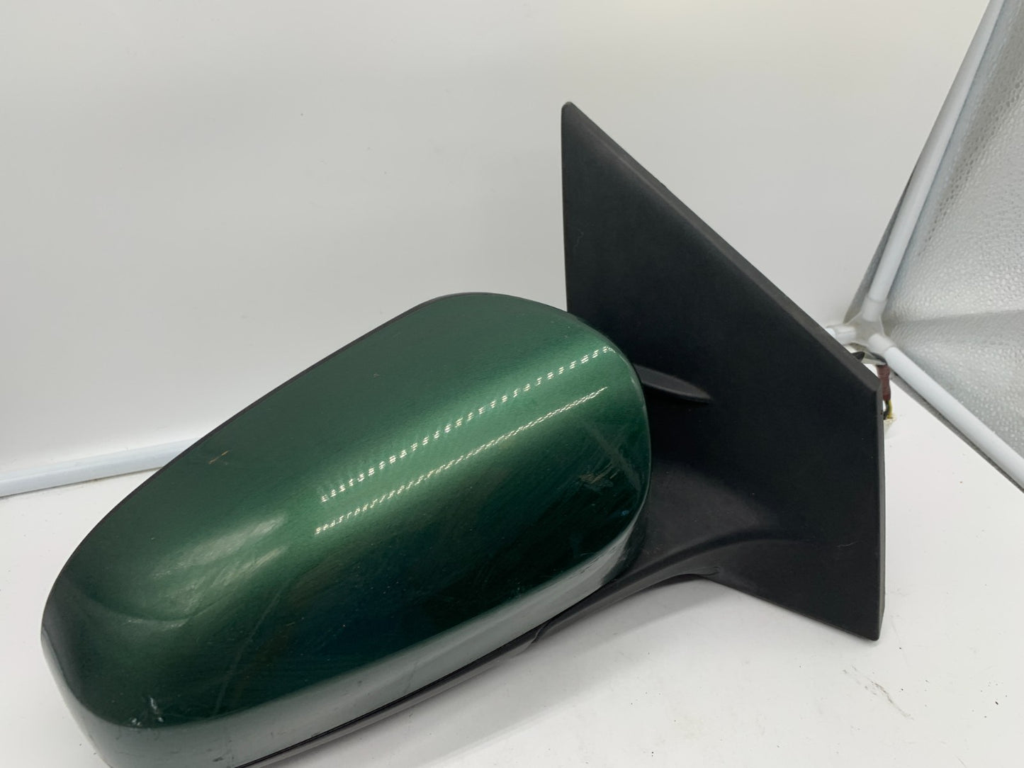 2014-2019 Toyota Corolla Passenger Side Power Door Mirror Green OEM