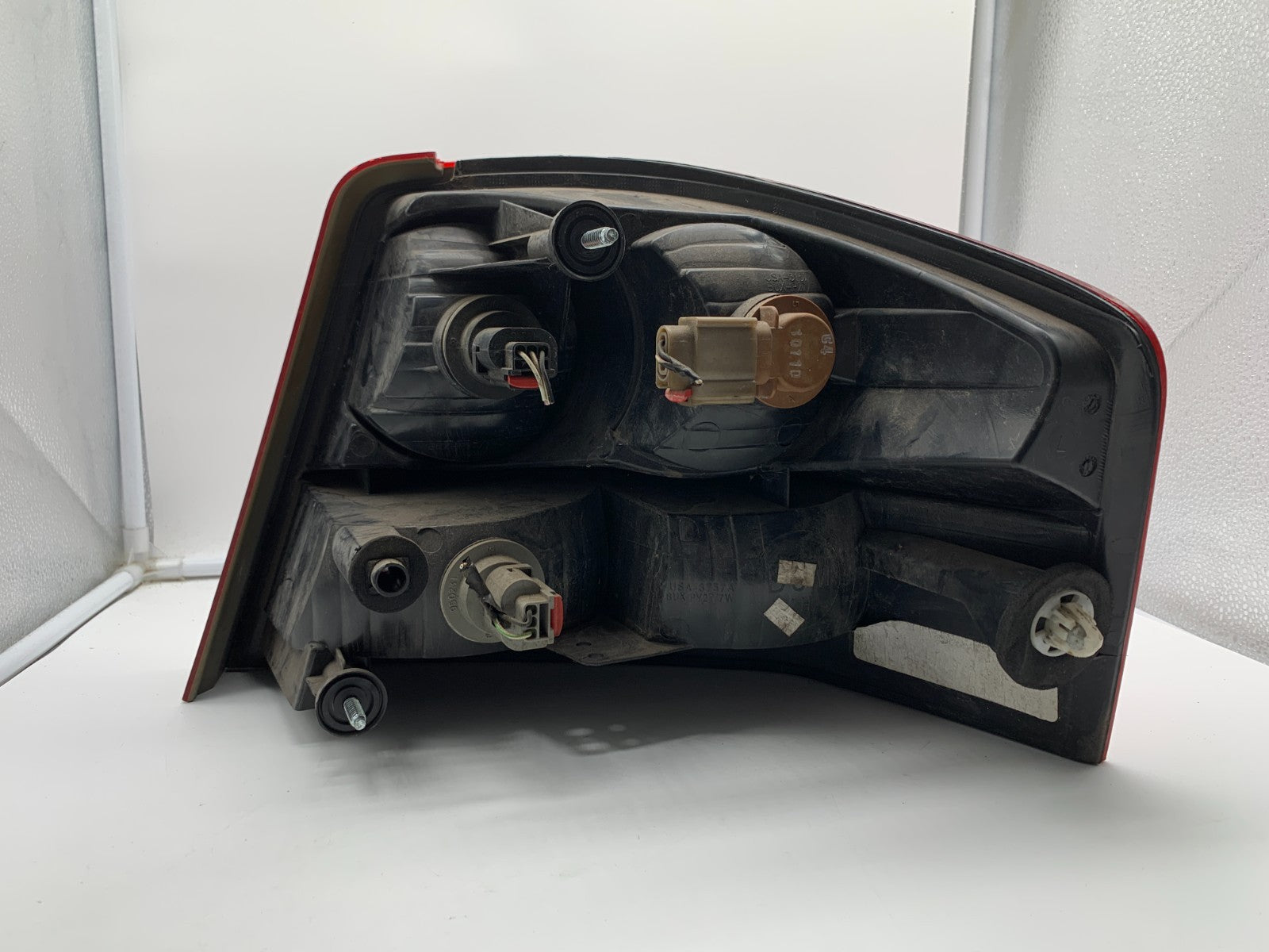 2008-2010 Dodge Avenger Driver Side Tail Light Taillight OEM B04B12006