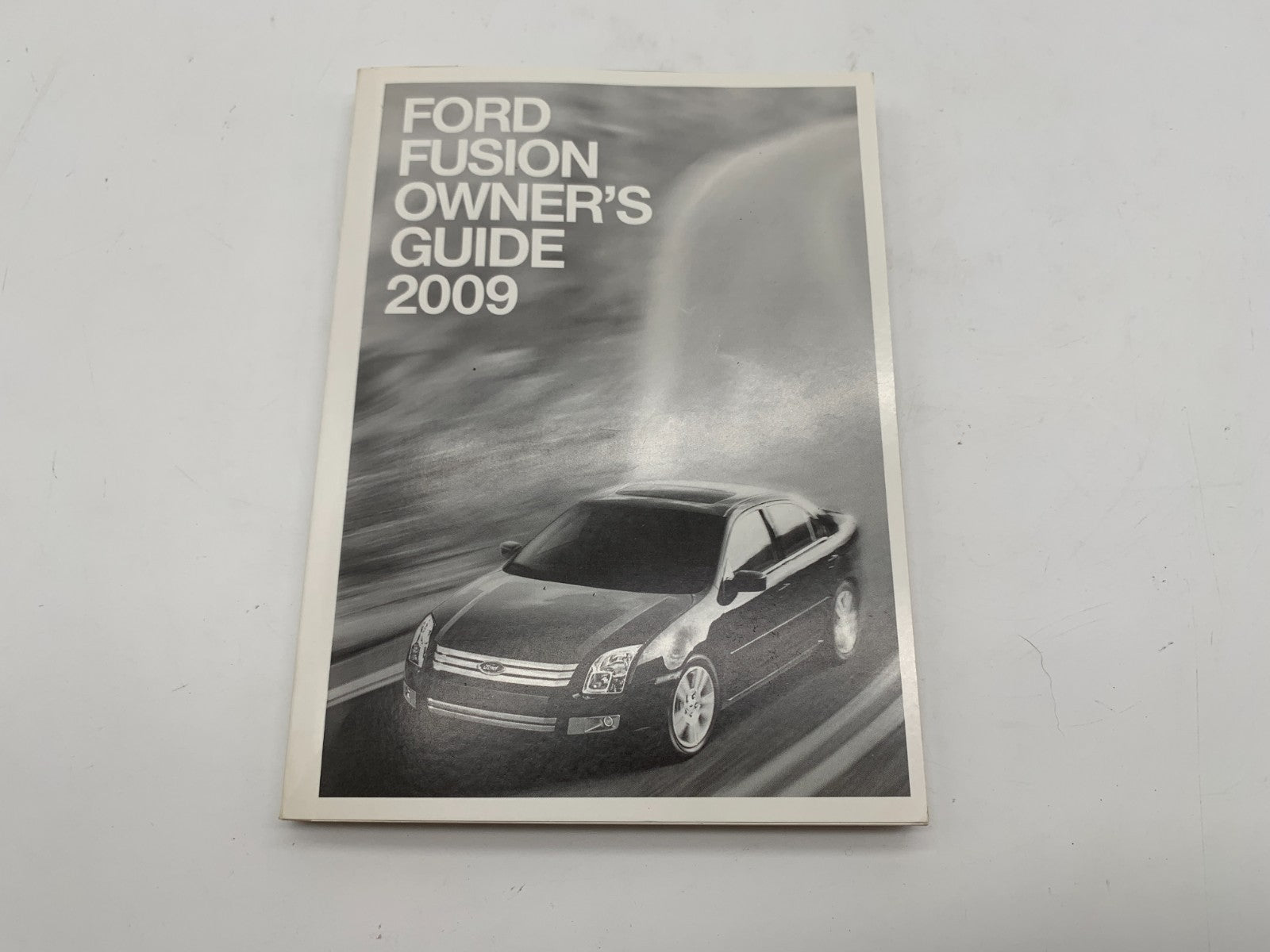 2009 Ford Fusion Owners Manual Set with Case OEM C04B36023