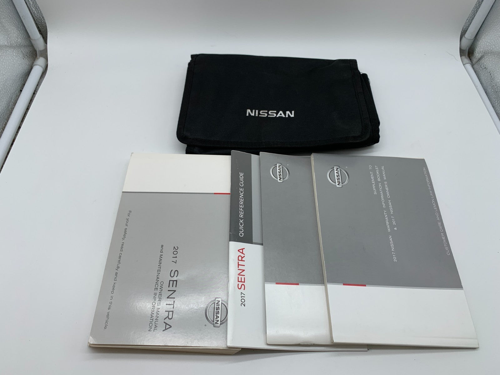 2017 Nissan Sentra Owners Manual Set with Case OEM C03B49015
