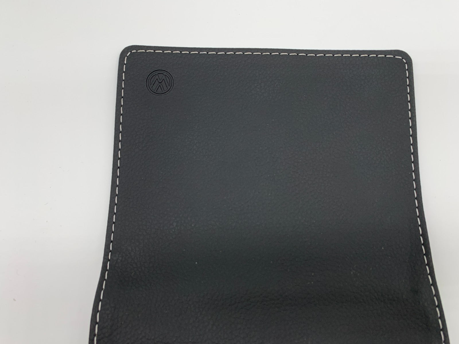 2019 Volkswagen Atlas Owners Manual Set with Case OEM A02B31010