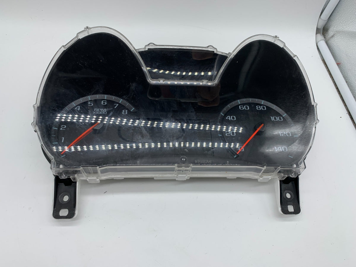 2017-2020 Chevrolet Impala Speedometer Cluster 141,572 Miles OEM C02B38002