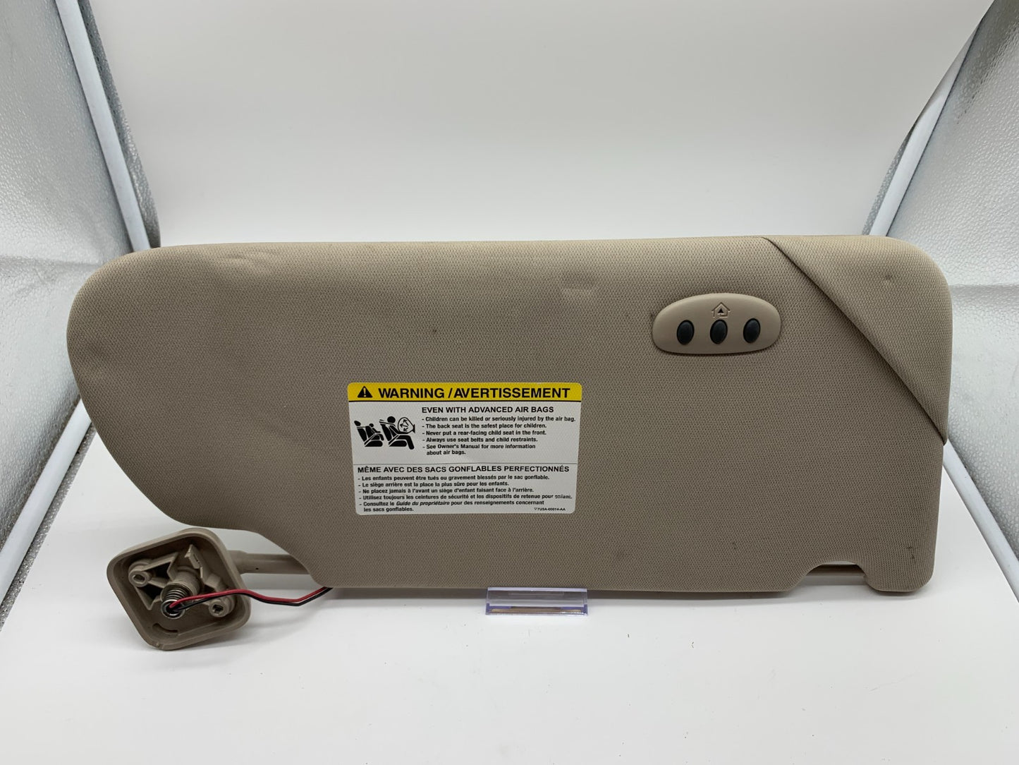 2009-2012 Ford Flex Driver Sun Visor Gray Illuminated OEM C04B23011