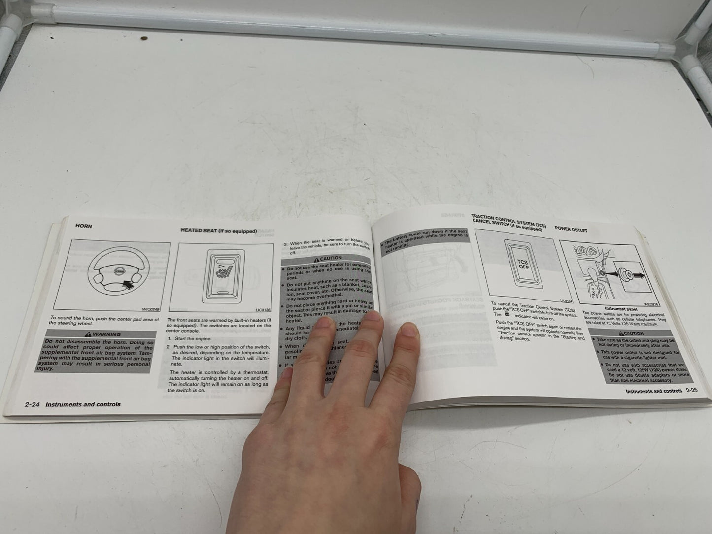 2003 Nissan Altima Owners Manual OEM B02B39011