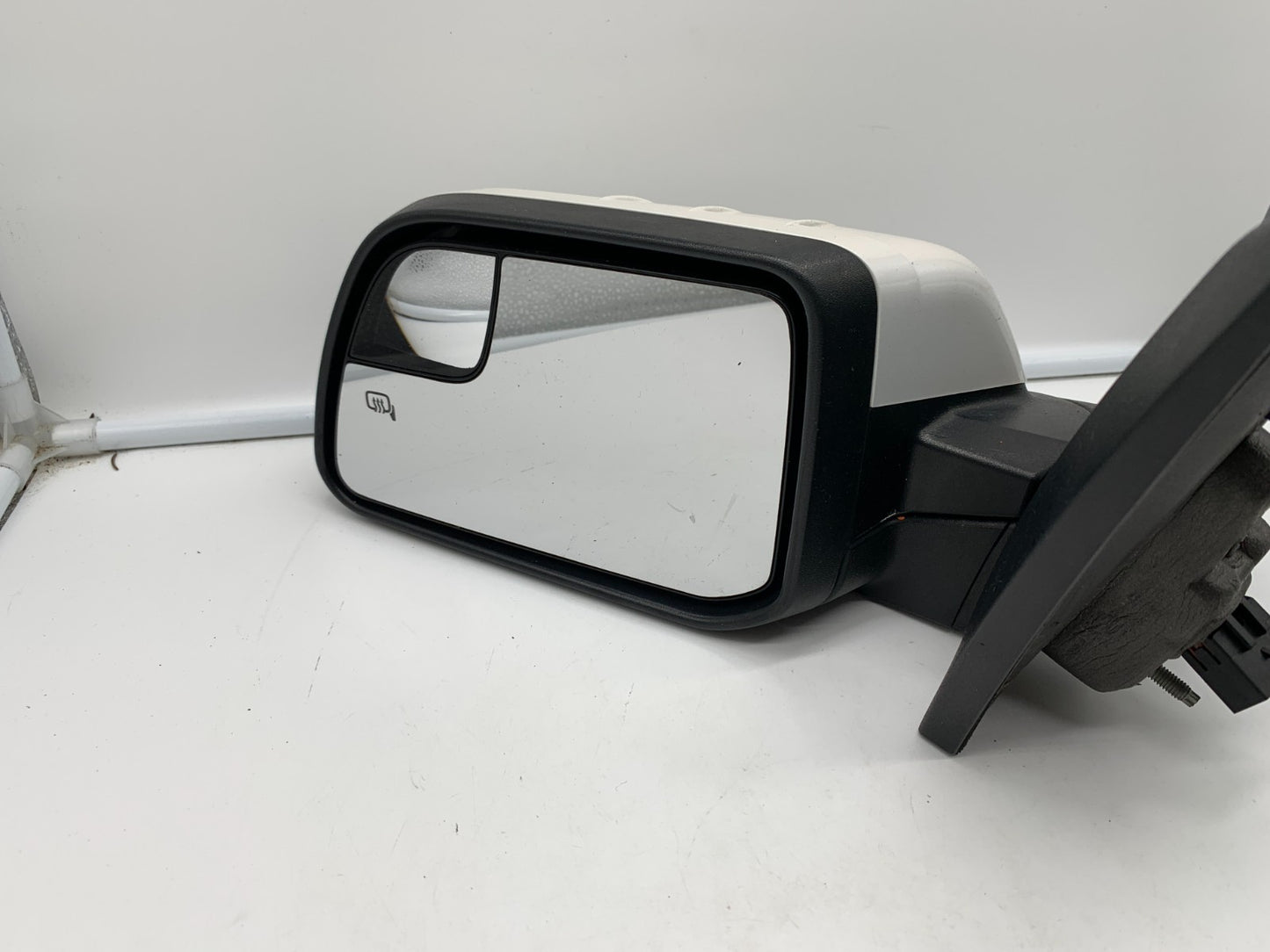 2011-2014 Ford Edge Driver Side View Power Door Mirror White OEM