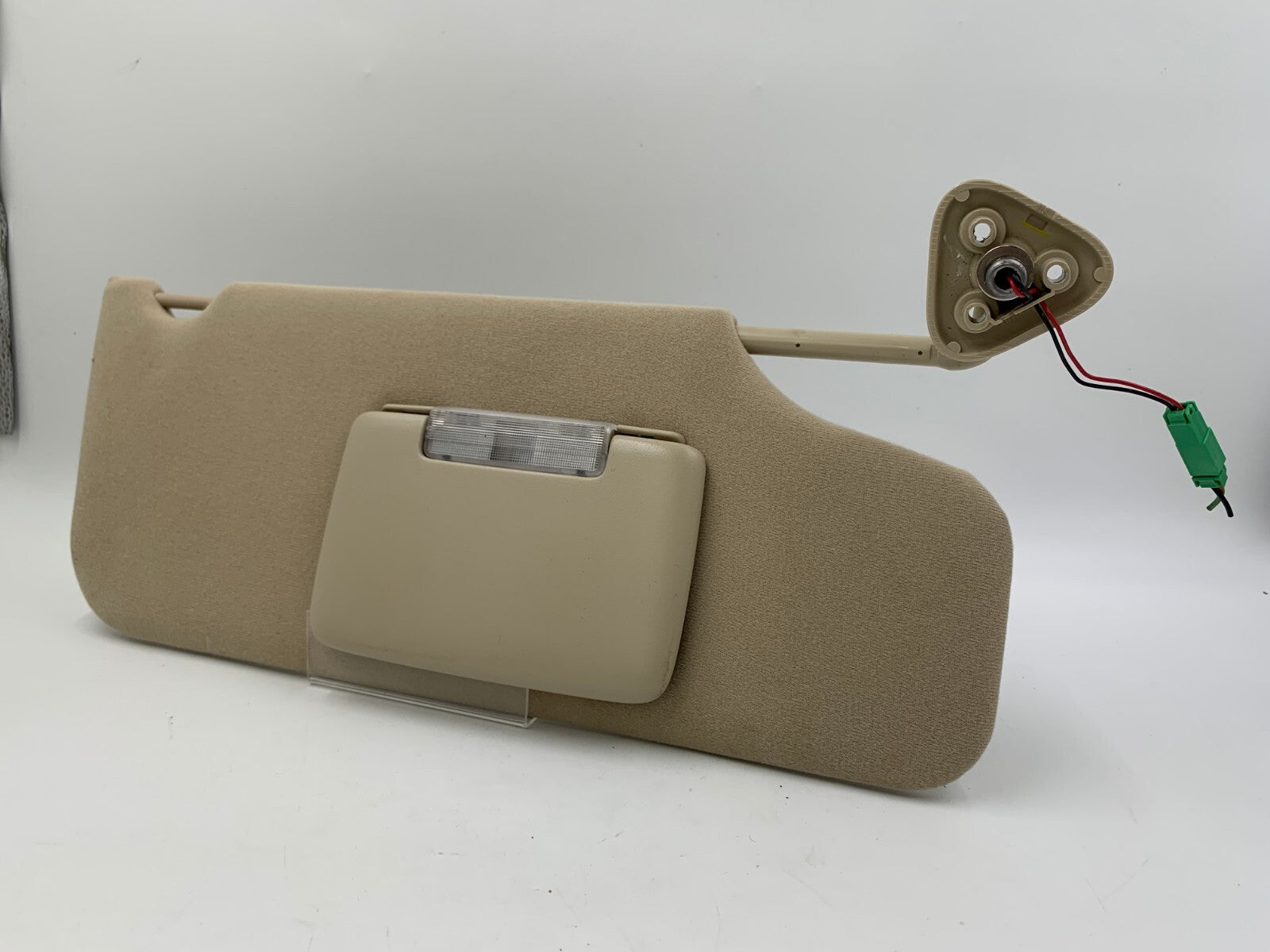 2005-2007 Mercury Montego Passenger Sun Visor Illuminated Tan OEM C04B66005