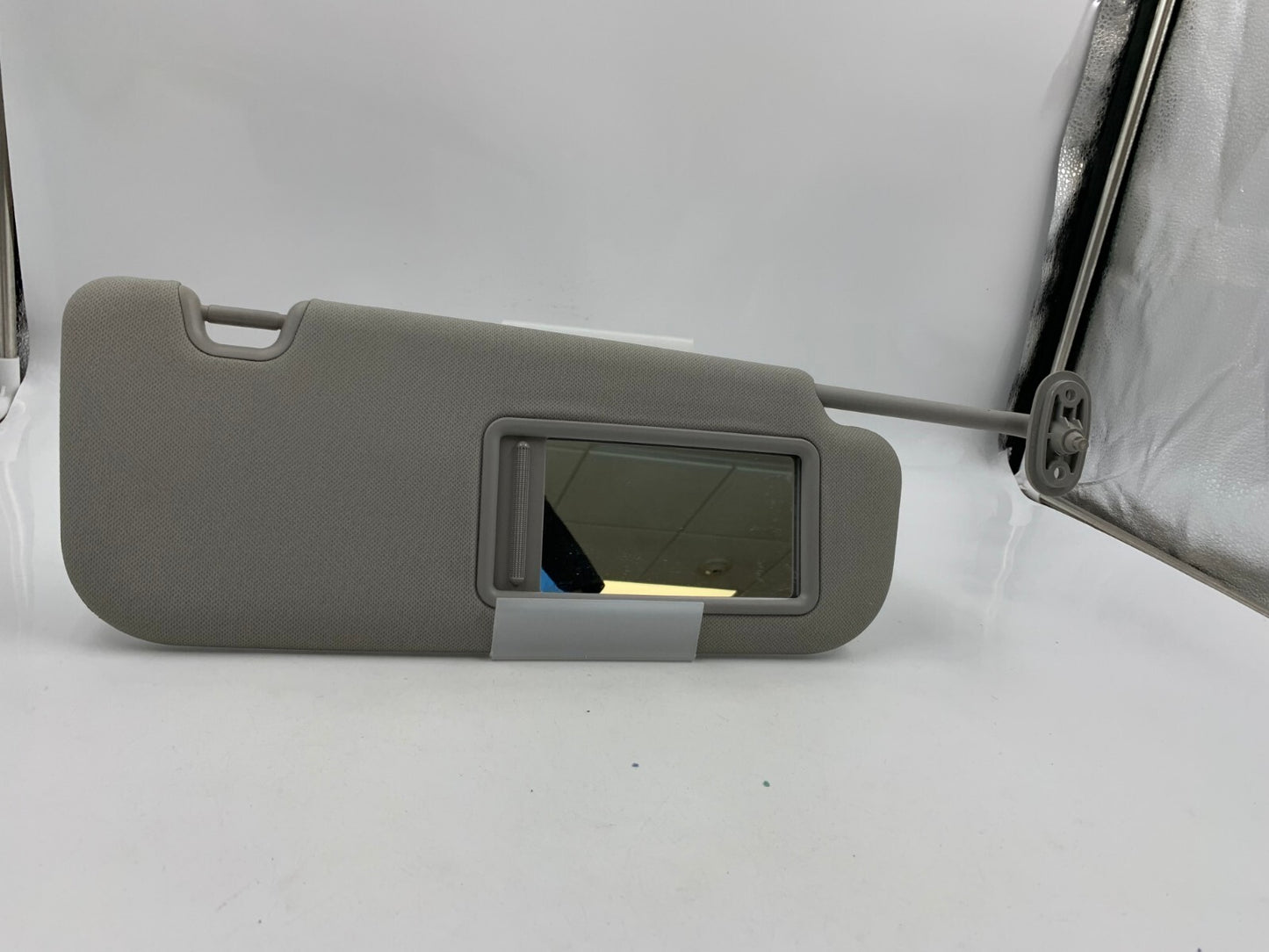 2014-2017 Kia Forte Passenger Sun Visor Gray OEM C04B23015