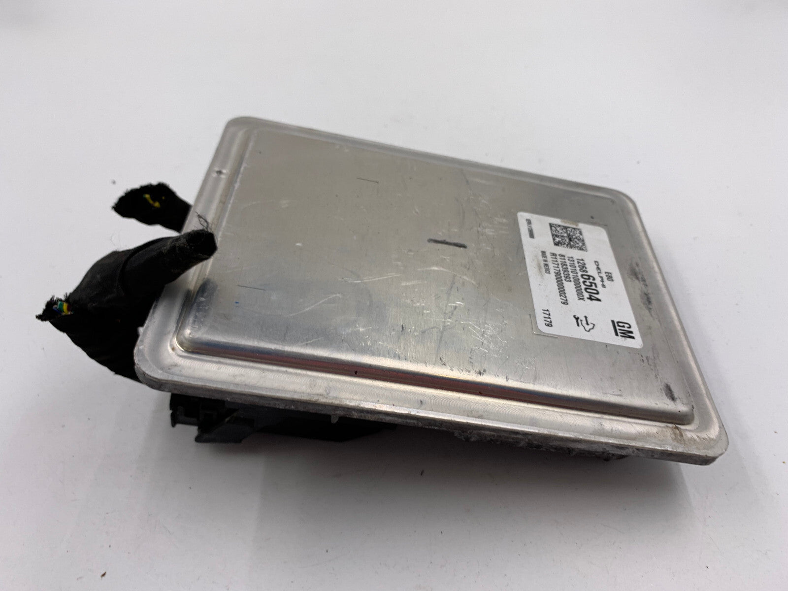 2017-2020 GMC Terrain Engine Control Module Unit ECU ECM OEM D01B13005