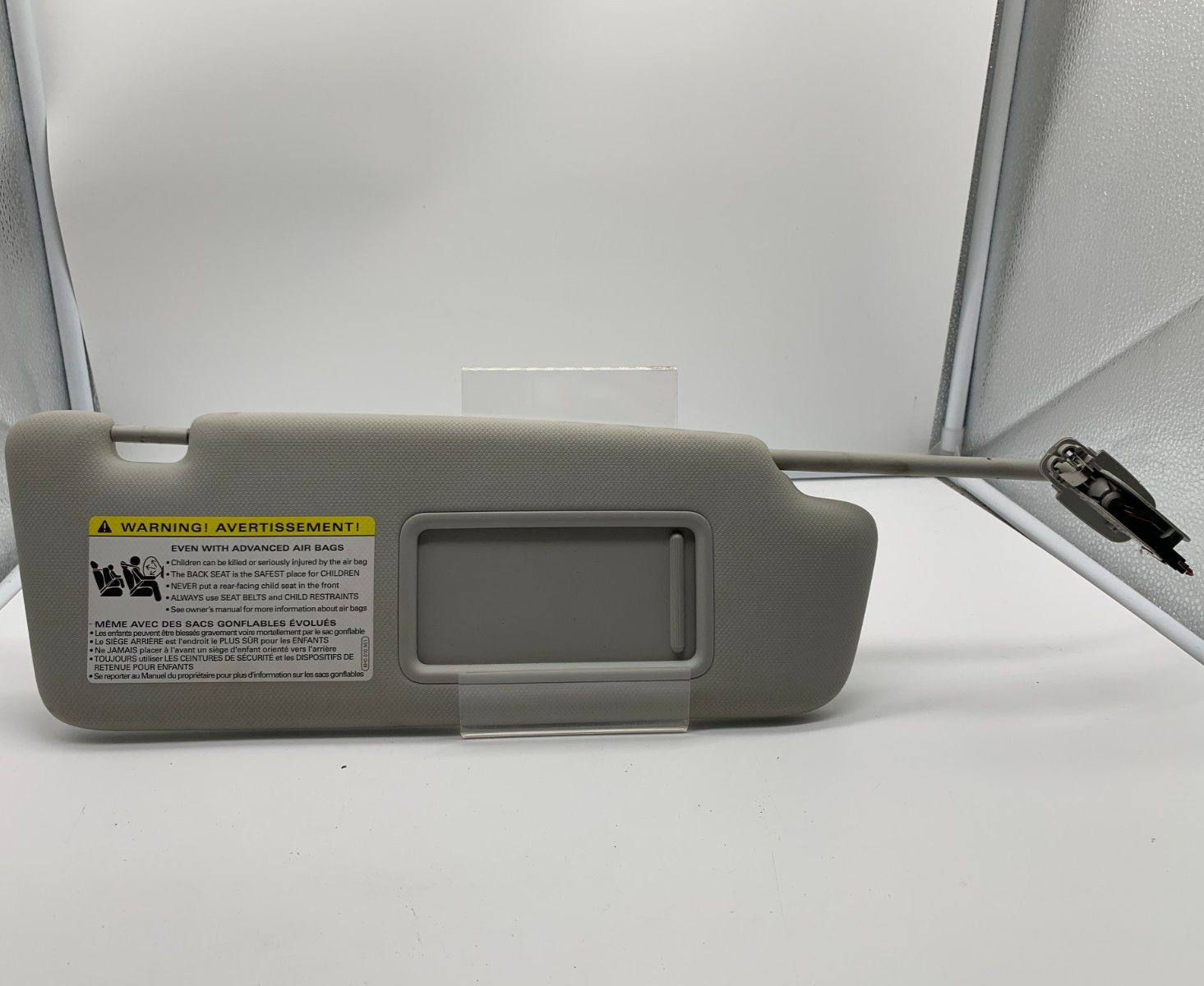 2009-2012 Audi A4 Passenger Sun Visor Gray Illuminated OEM E02B32057