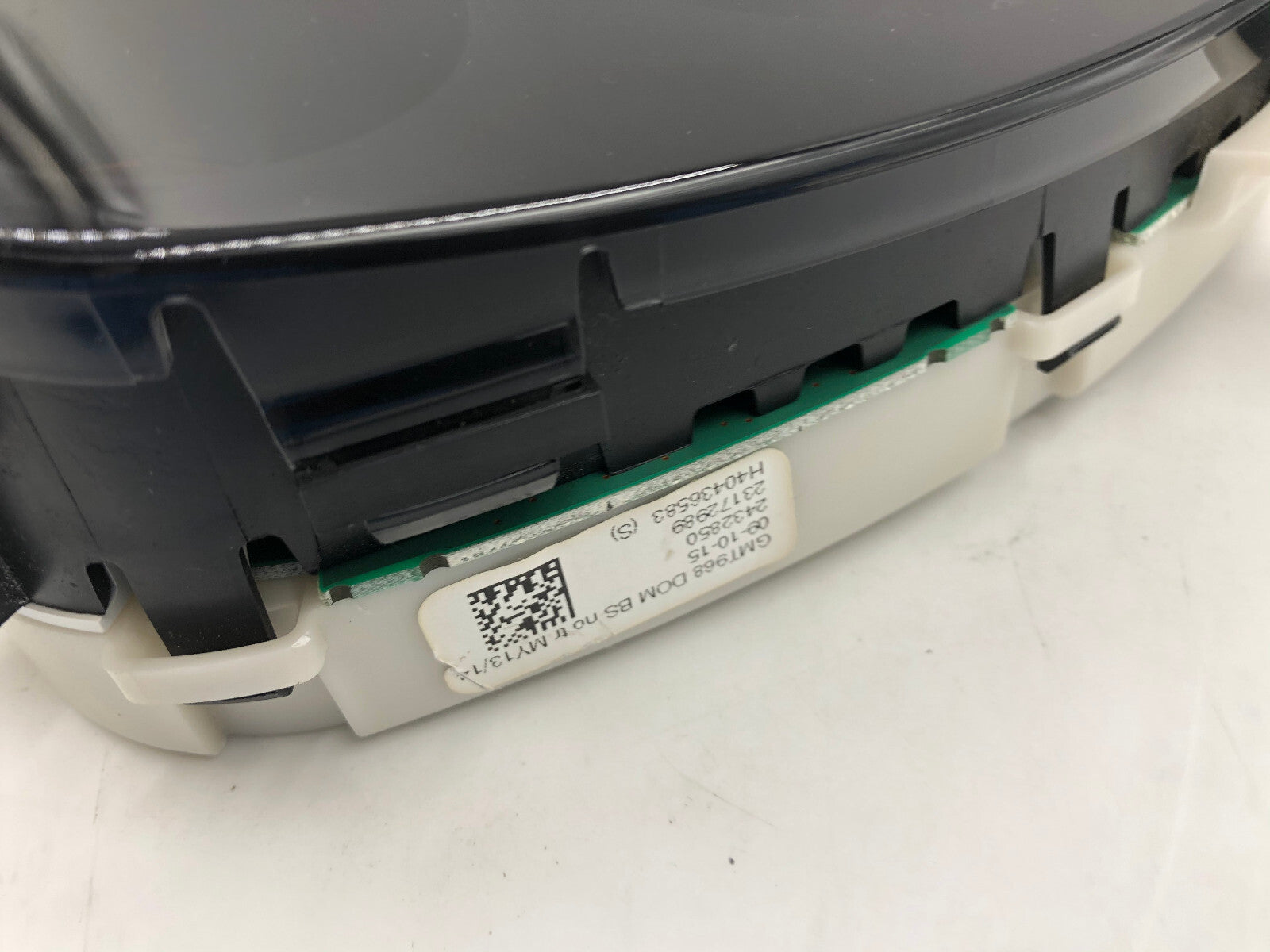 2014-2016 GMC Acadia Speedometer Instrument Cluster 24771 Miles OEM B01B34060