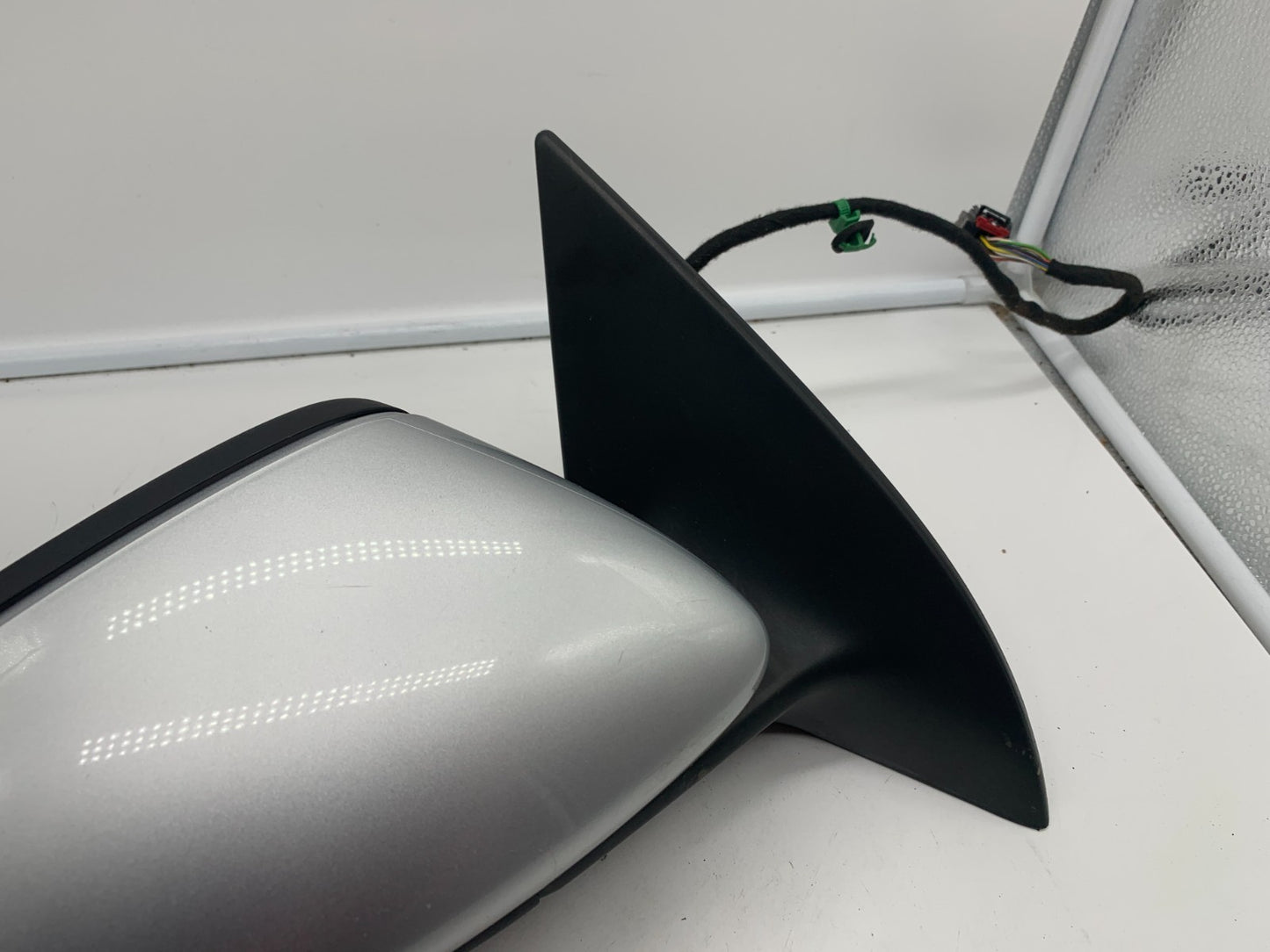 2009-2012 Volkswagen CC Passenger Side View Power Door Mirror Silver OEM