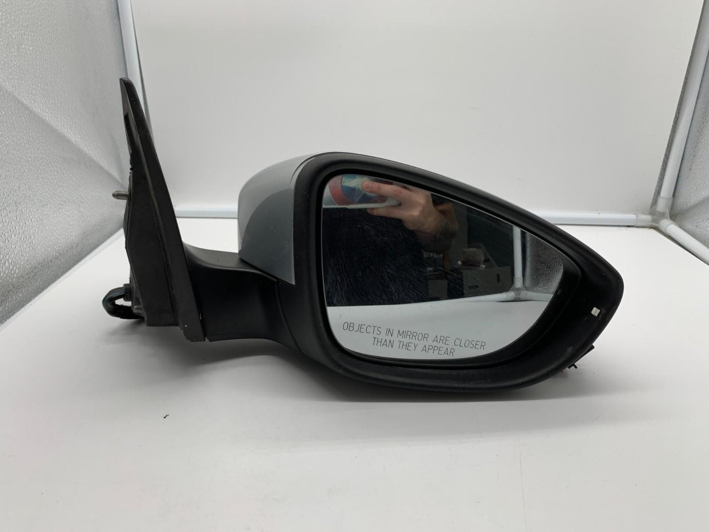 2009-2012 Volkswagen CC Passenger Side View Power Door Mirror Silver A01B08064