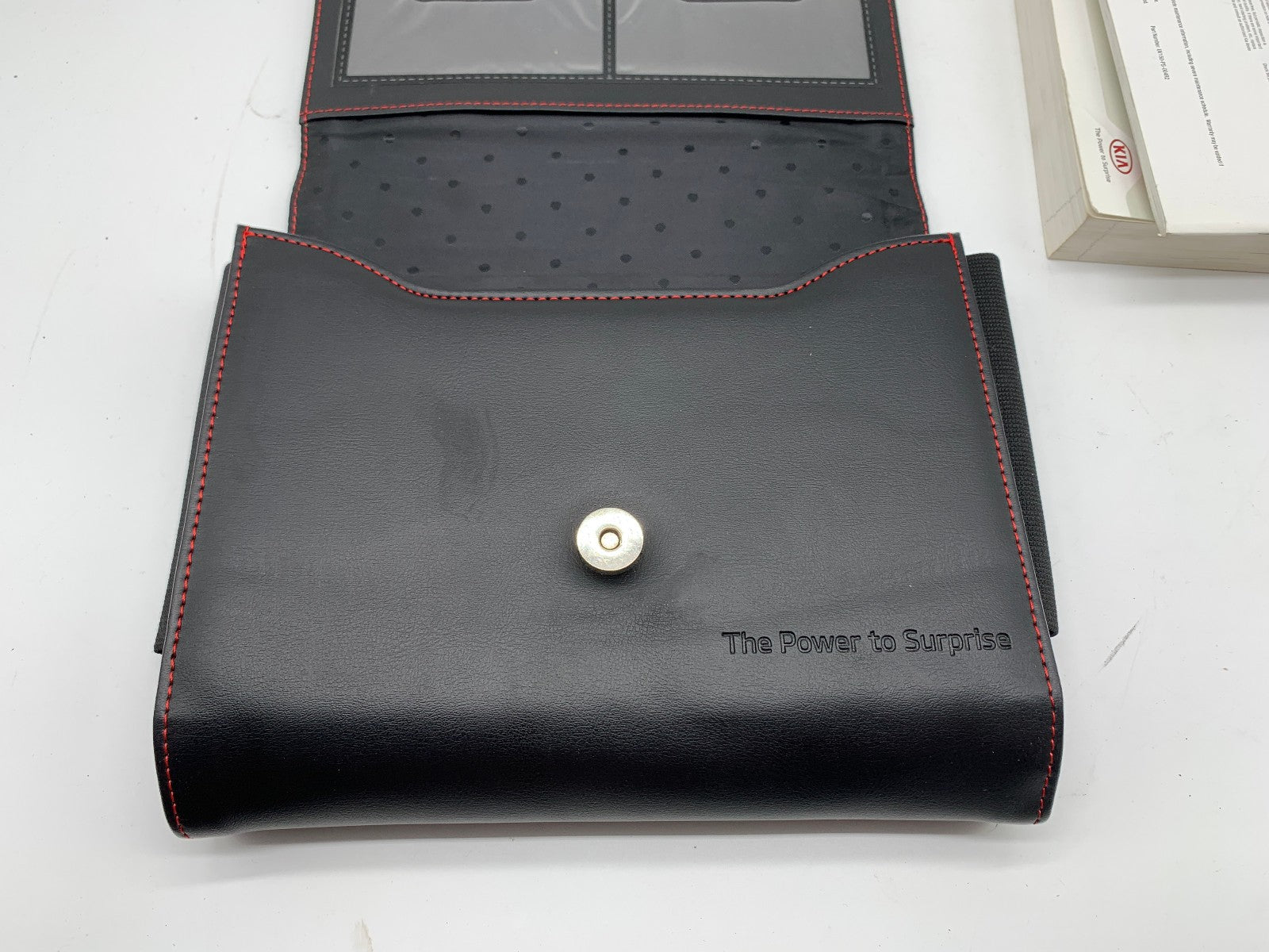 2015 Kia Sedona Owners Manual Set with Case OEM D03B38001
