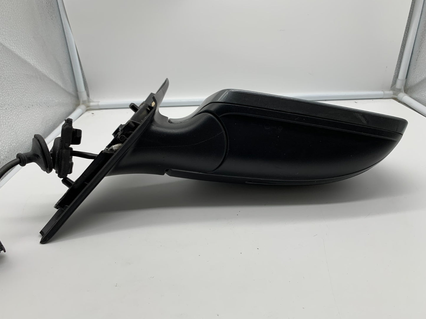 2015-2018 Audi Q3 Passenger Side View Power Door Mirror Gray OEM C01B15004