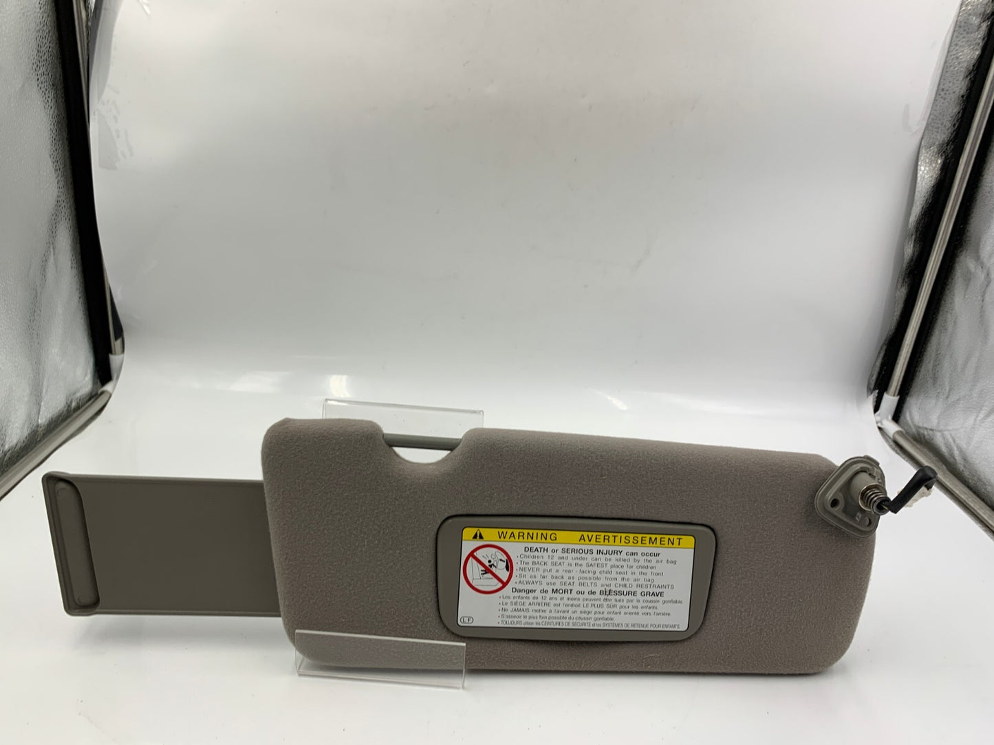 2000-2001 Lexus ES300 Passenger Sun Visor Gray OEM E02B52011