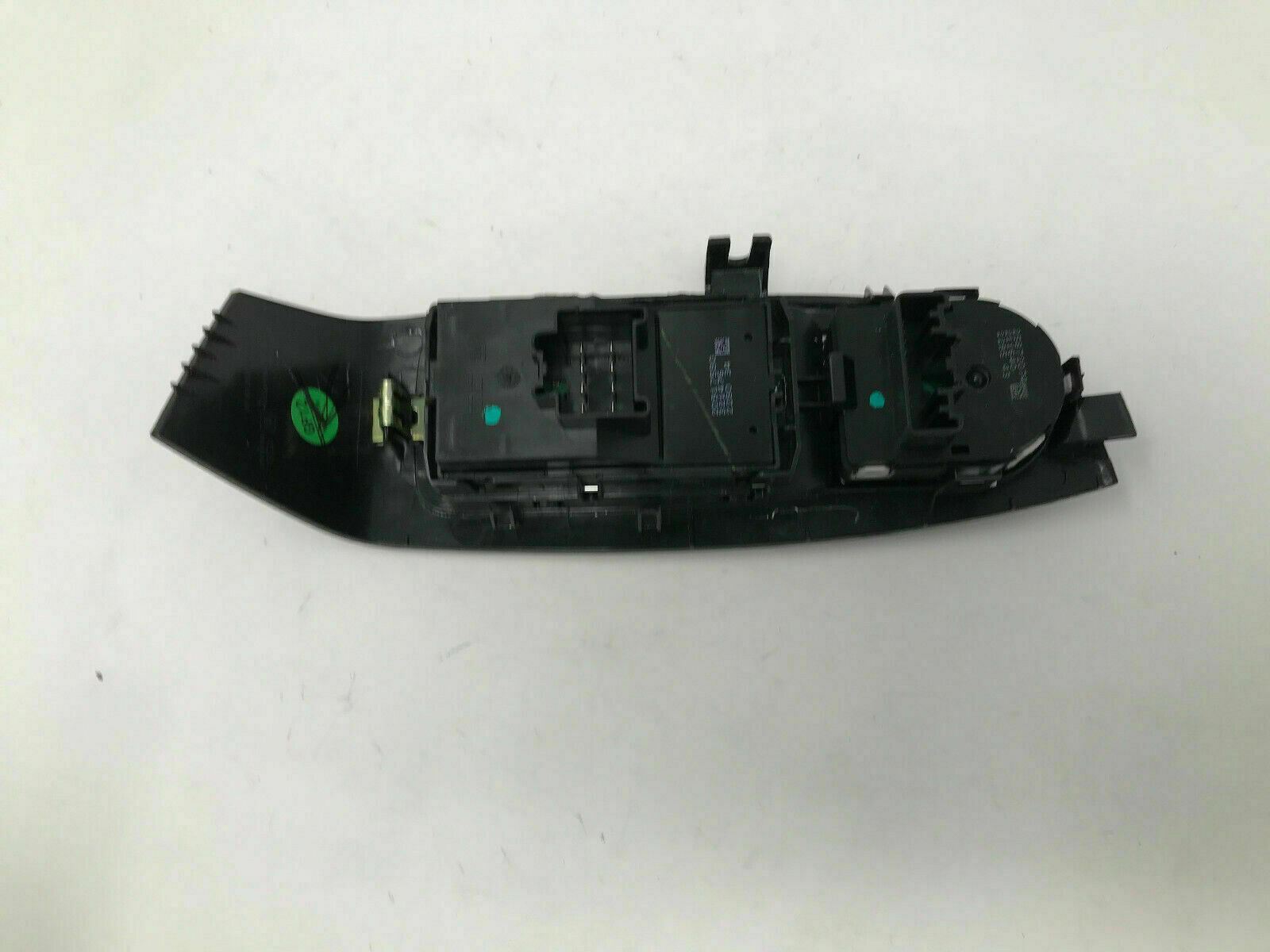 2011-2013 Chevy Malibu Master Power Window Switch OEM C02B01008