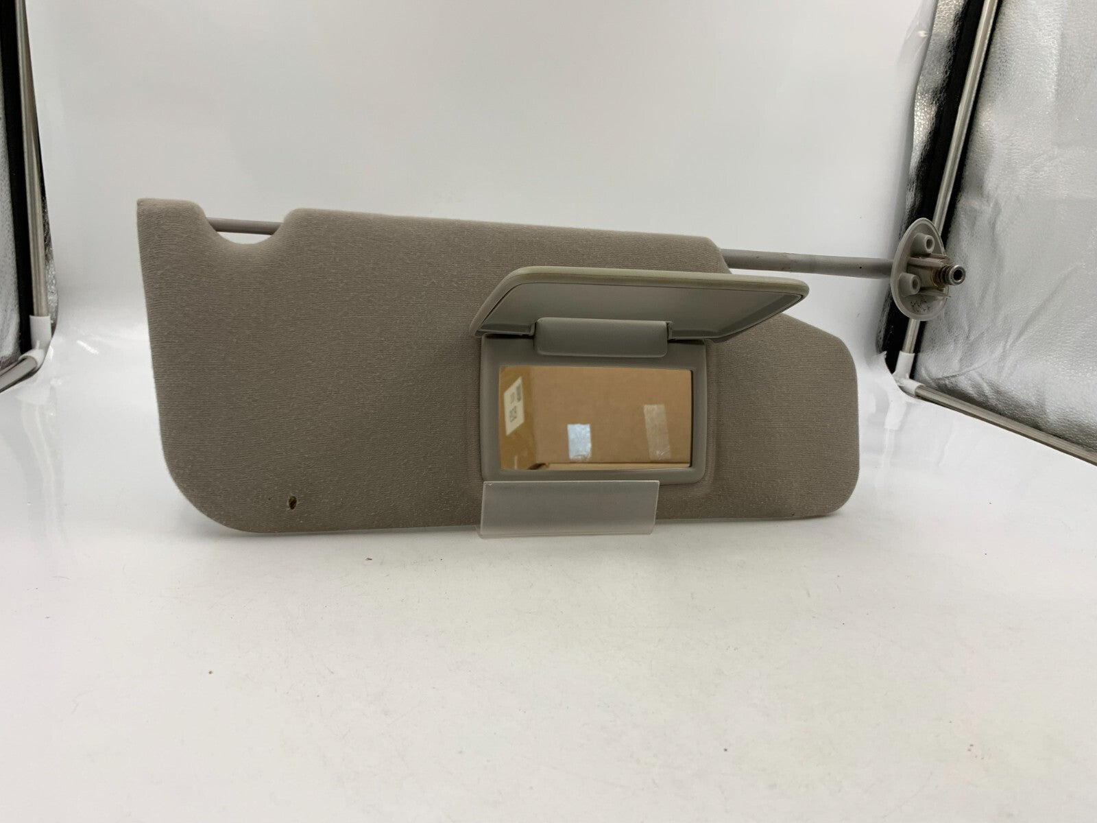 2004 Ford Taurus Passenger Sun Visor Gray OEM B01B67003