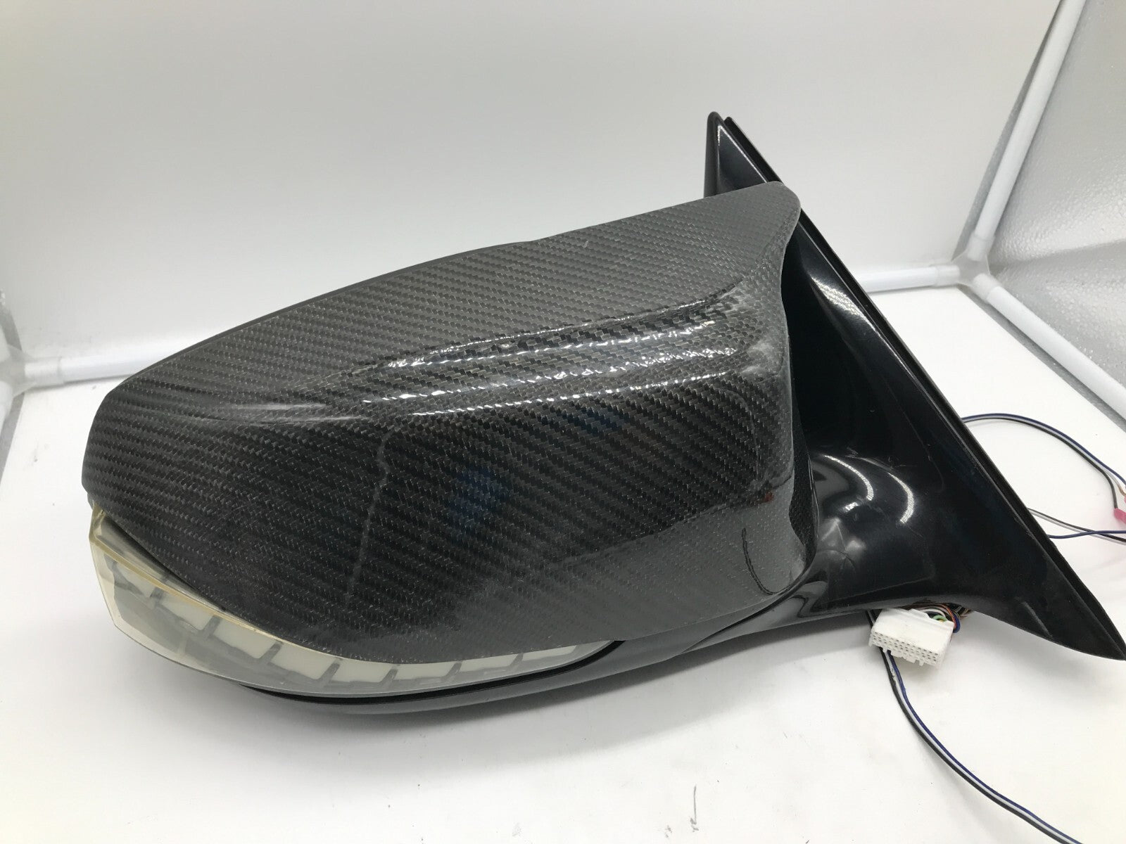 2016-2017 Infiniti Q50 Passenger Side View Power Door Mirror Gray OEM D04B63001