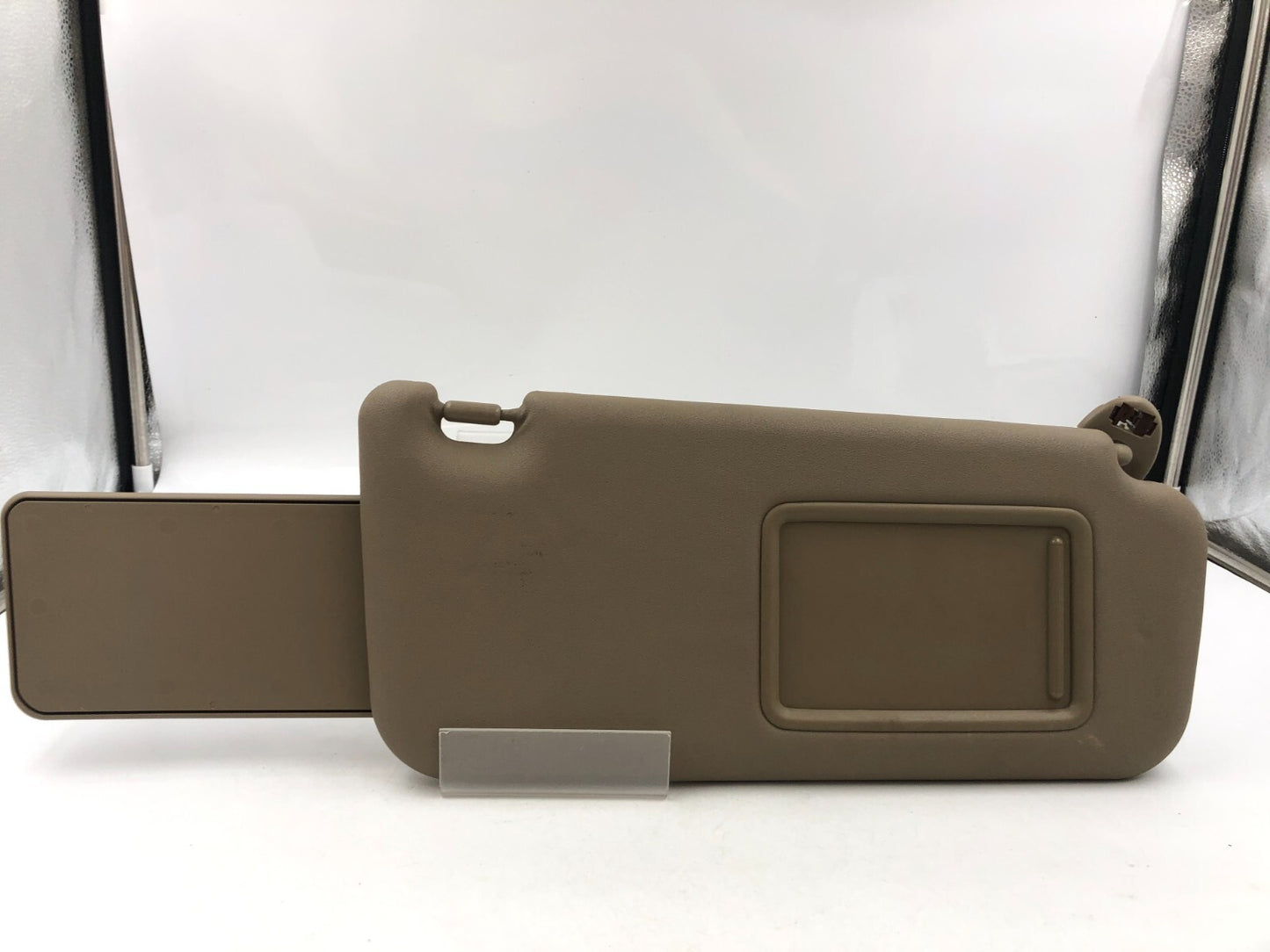 2010-2014 Toyota Rav4 Passenger Sun Visor Brown Illuminated OEM A01B53042